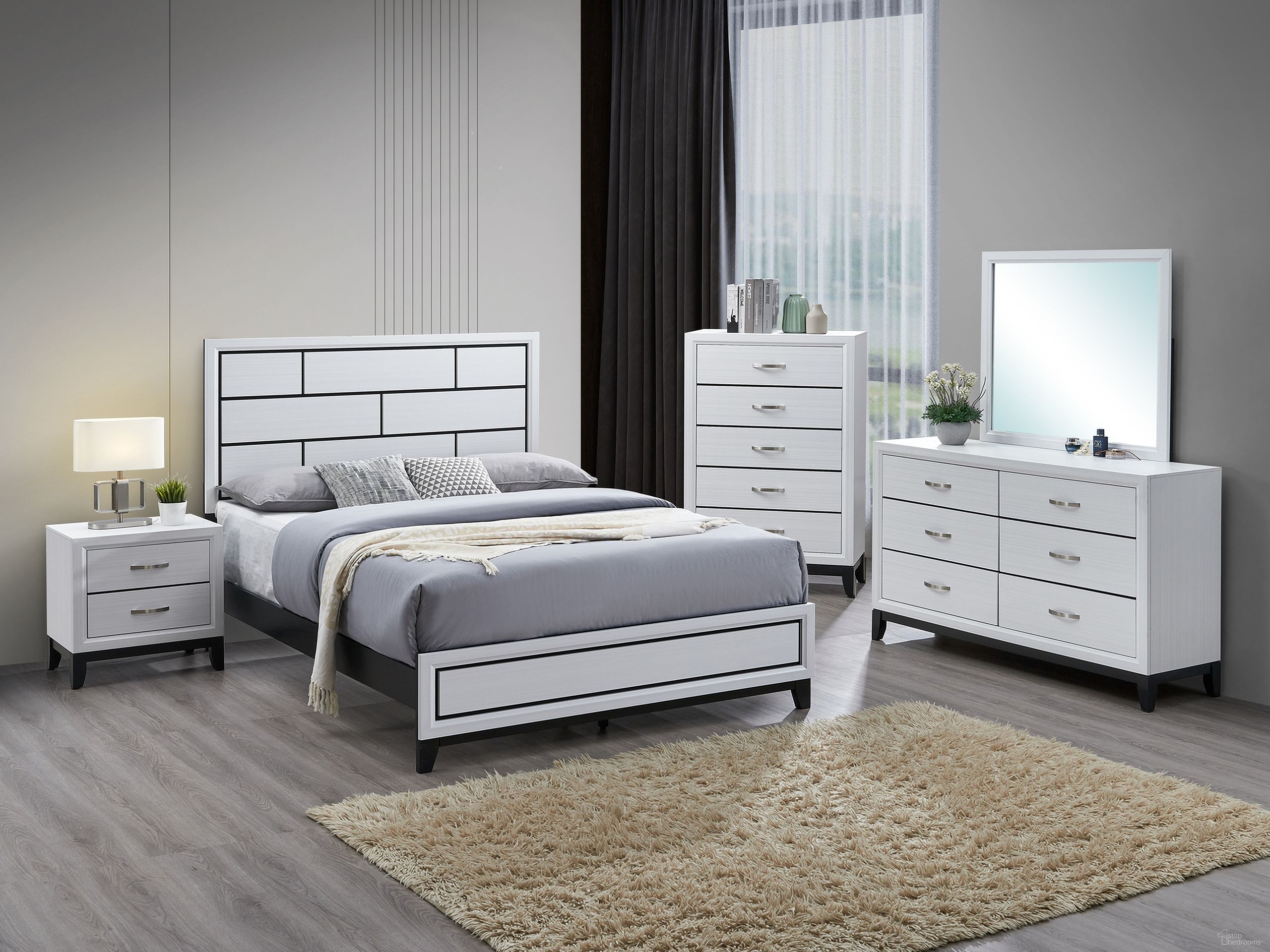 The appearance of Glasgow Panel Bedroom Set In White designed by Glory in the modern / contemporary interior design. This white piece of furniture  was selected by 1StopBedrooms from Glasgow Collection to add a touch of cosiness and style into your home. Sku: G04390A-QB;G04390-N. Bed Size: King. Material: Laminate.
