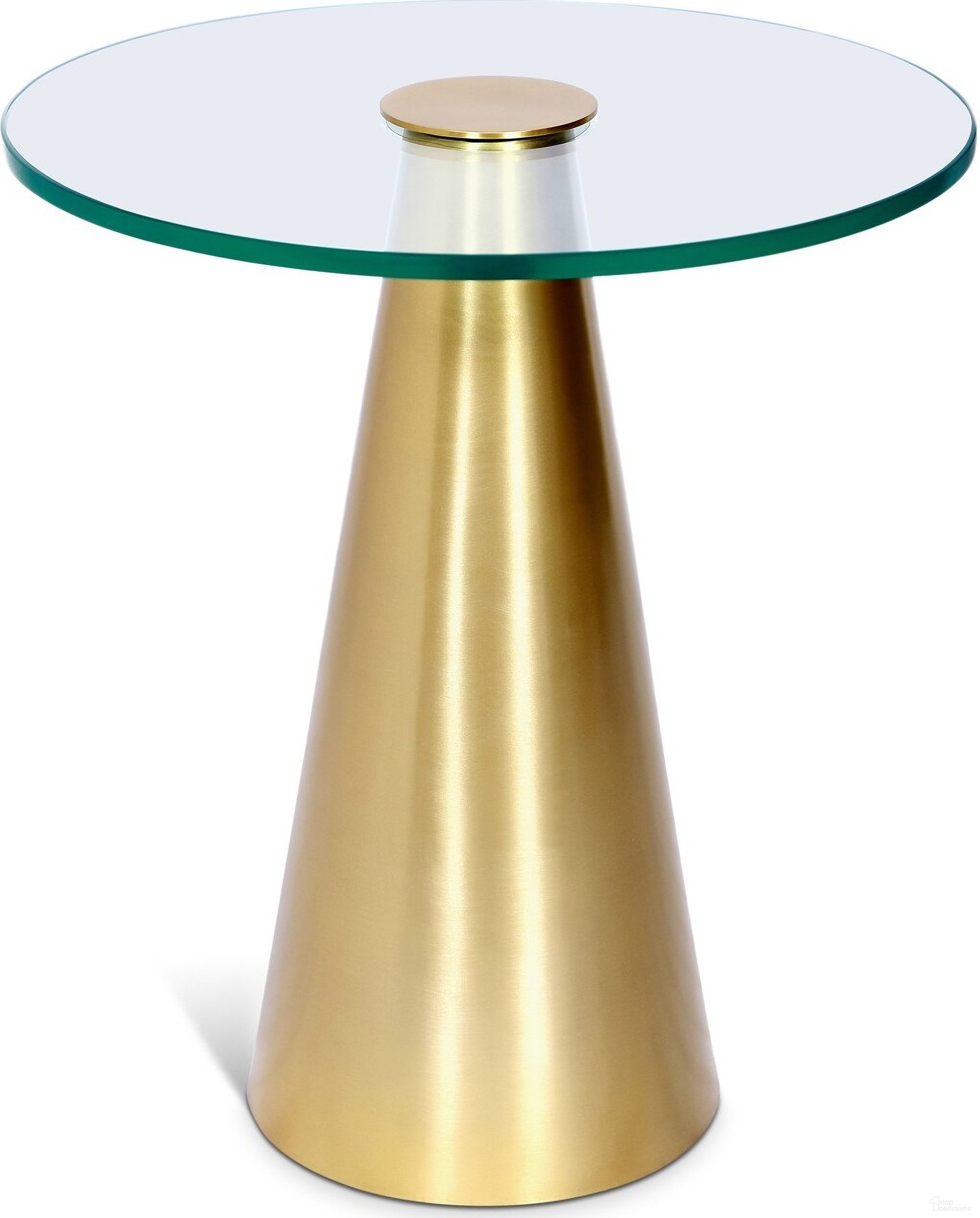 The appearance of Glassimo End Table In Brushed Gold designed by Meridian in the modern / contemporary interior design. This brushed gold piece of furniture  was selected by 1StopBedrooms from Glassimo Collection to add a touch of cosiness and style into your home. Sku: 298-ET. Material: Iron.