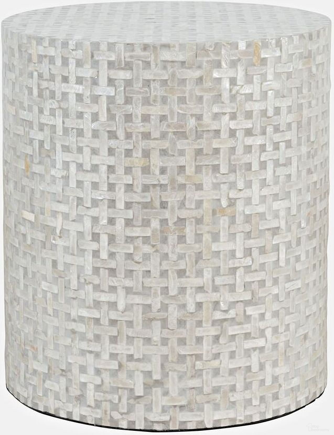 The appearance of Global Archive Small Terrazzo Handcrafted Capiz Shell Accent Table In Grey designed by Jofran in the transitional interior design. This grey piece of furniture was selected by 1StopBedrooms from Global Archive Collection to add a touch of cosiness and style into your home. Sku: 1730-2814GBK. Material: Capiz.