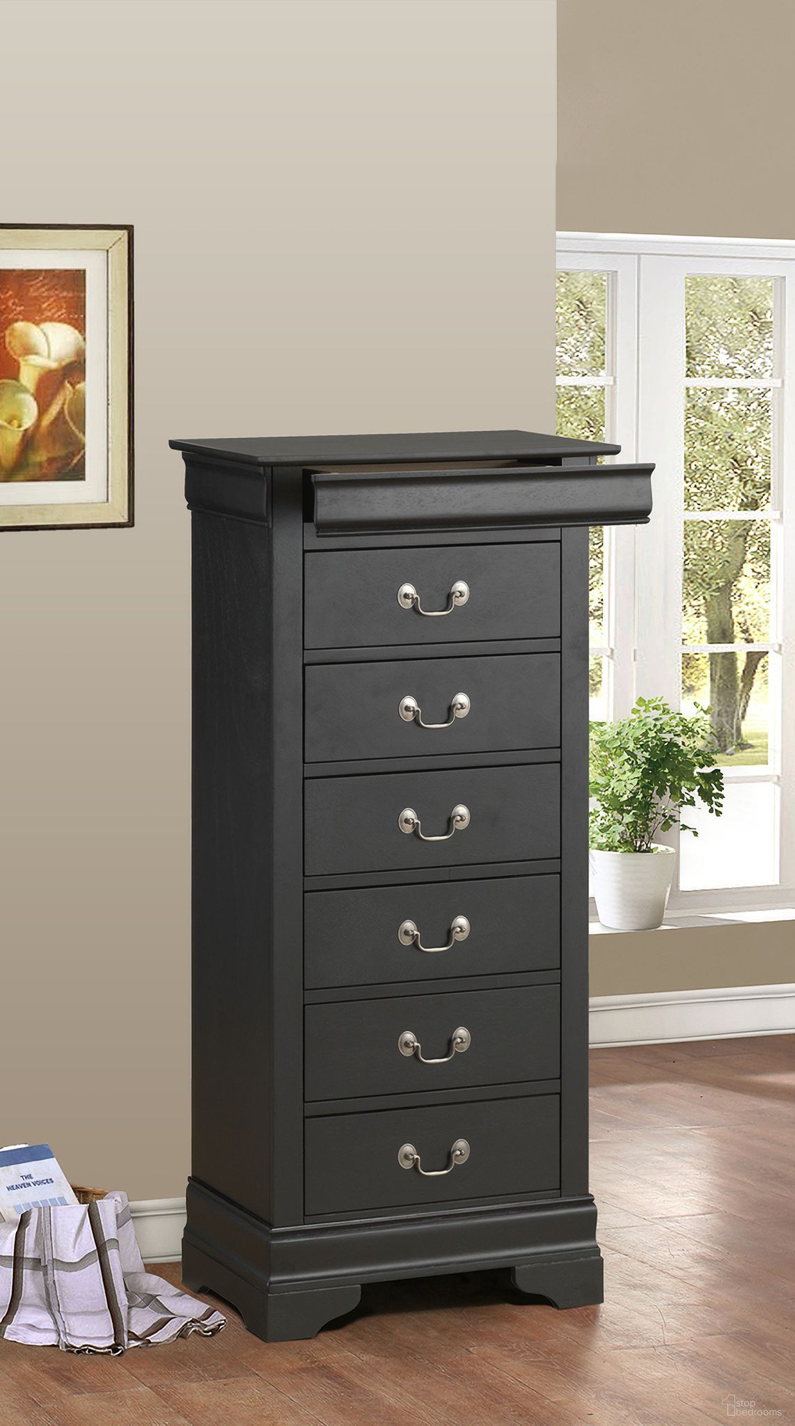 The appearance of Glory Furniture G3150 Lingerie Chest in Black designed by Glory in the traditional interior design. This black piece of furniture was selected by 1StopBedrooms from G3150 Collection to add a touch of cosiness and style into your home. Sku: G3150-LC-Lingerie Chest. Material: Wood.