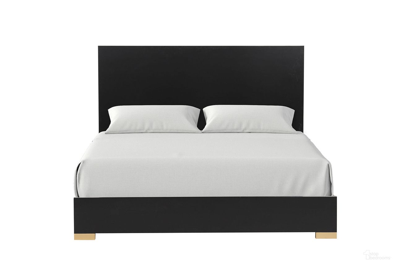 The appearance of Goldsberg Queen Panel Bed In Black and Gold designed by Furniture of America in the modern / contemporary interior design. This black/gold piece of furniture  was selected by 1StopBedrooms from Goldsberg Collection to add a touch of cosiness and style into your home. Sku: FM7425BK-Q-FB;FM7425BK-Q-HB-P;FM7425BK-Q-R. Bed Type: Panel Bed. Bed Size: Queen. Material: Pine Wood.