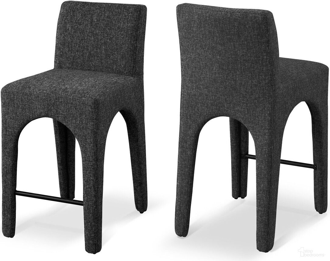 The appearance of Gramercy Linen Textured Fabric Stool In Black designed by Meridian in the modern / contemporary interior design. This black piece of furniture  was selected by 1StopBedrooms from Gramercy Collection to add a touch of cosiness and style into your home. Sku: 754Black-C. Material: Wood.