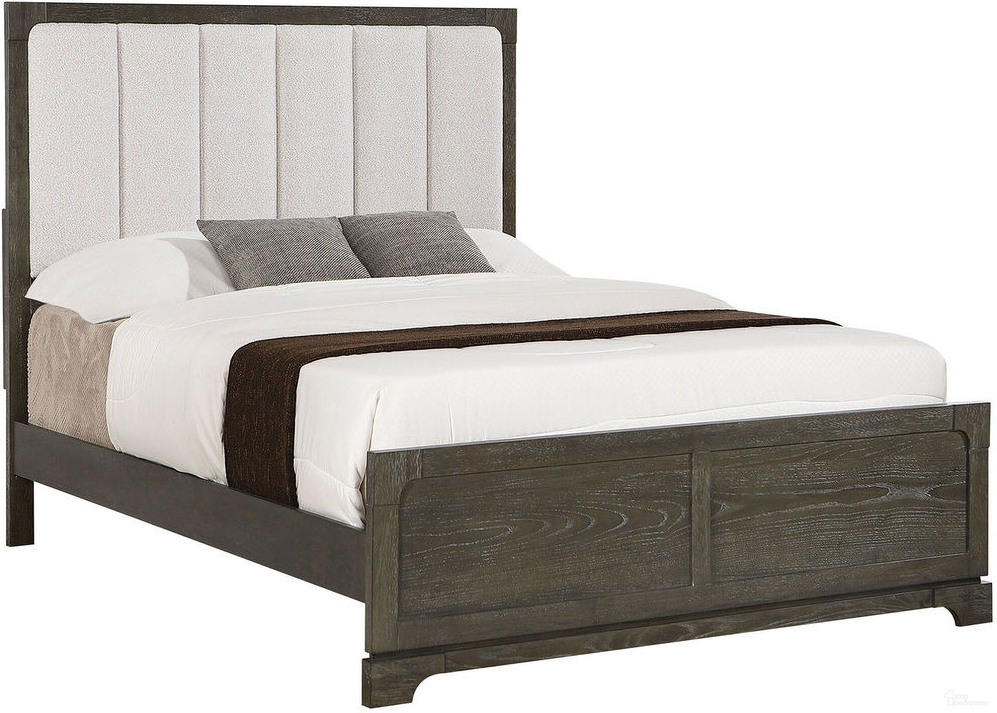 The appearance of Gran Park 59 Inch Eastern King Panel Bed In Dark Cocoa and Beige designed by Coaster in the modern / contemporary interior design. This dark cocoa/beige piece of furniture was selected by 1StopBedrooms from Gran Park Collection to add a touch of cosiness and style into your home. Sku: 224930KEB1;224930KEB2. Bed Type: Panel Bed. Material: Polyester. Bed Size: King.
