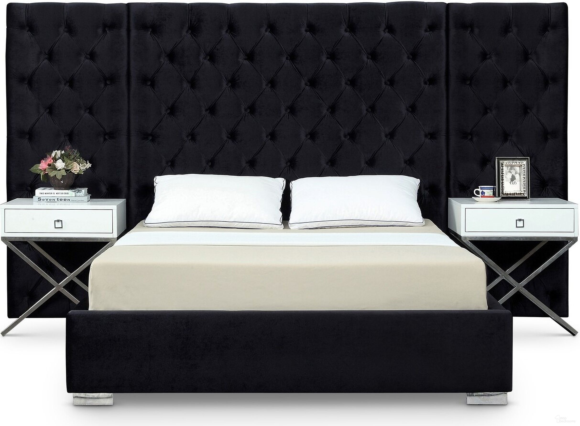 The appearance of Grande Velvet King Bed In Black designed by Meridian in the modern / contemporary interior design. This black piece of furniture was selected by 1StopBedrooms from Grande Collection to add a touch of cosiness and style into your home. Sku: GrandeBlack-K Box 1/3 (HB/Slats);GrandeBlack-K Box 2/3 (Side Panels);GrandeBlack-K Box 3/3 (FB/Rails/Legs/Crossbar). Bed Type: Panel Bed. Bed Size: King. Material: Velvet.