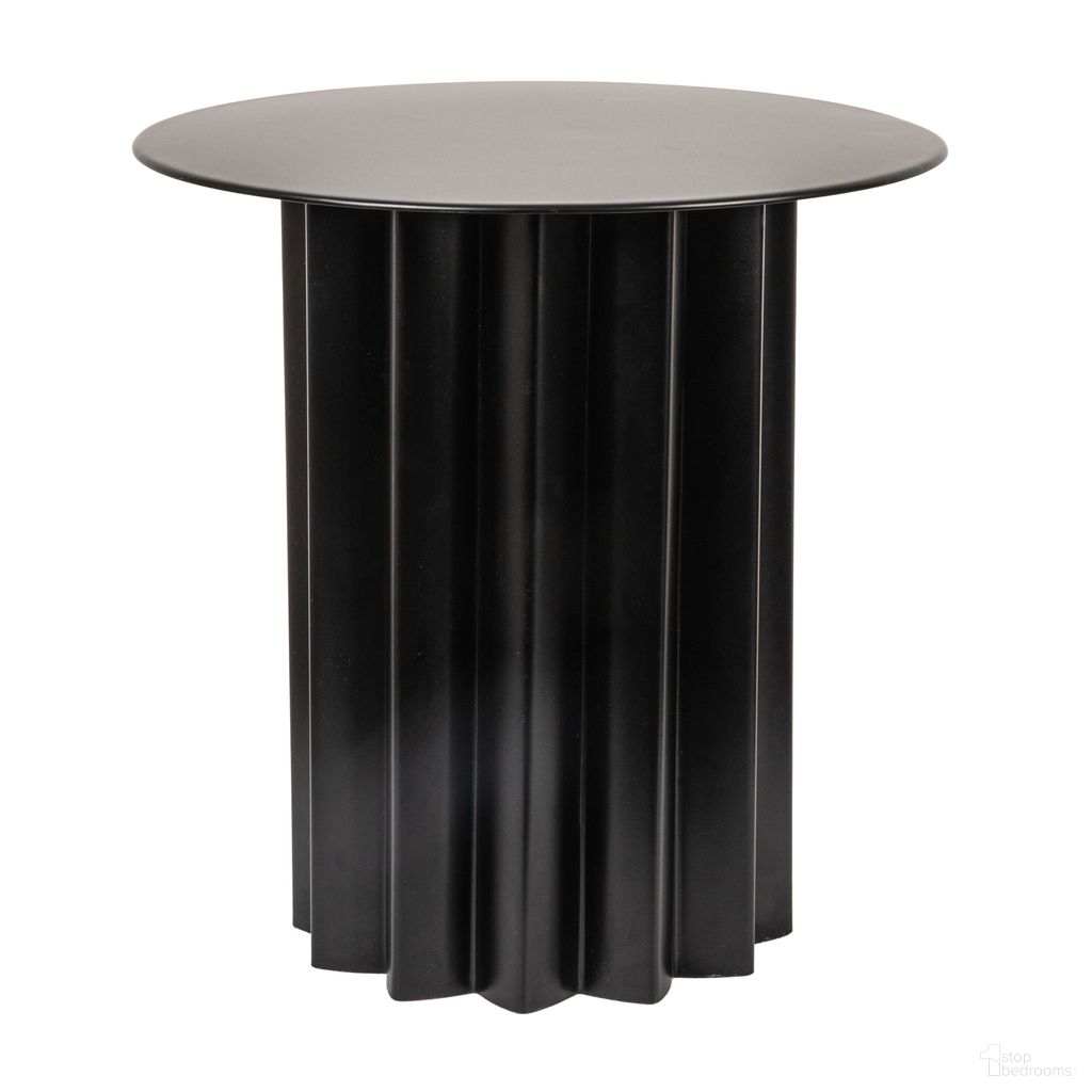 The appearance of Greenpoint Pleated Column Metal Accent Table In Black designed by Rowena Interiors in the modern / contemporary interior design. This black piece of furniture was selected by 1StopBedrooms from Greenpoint Collection to add a touch of cosiness and style into your home. Sku: EC1930. Material: Iron.