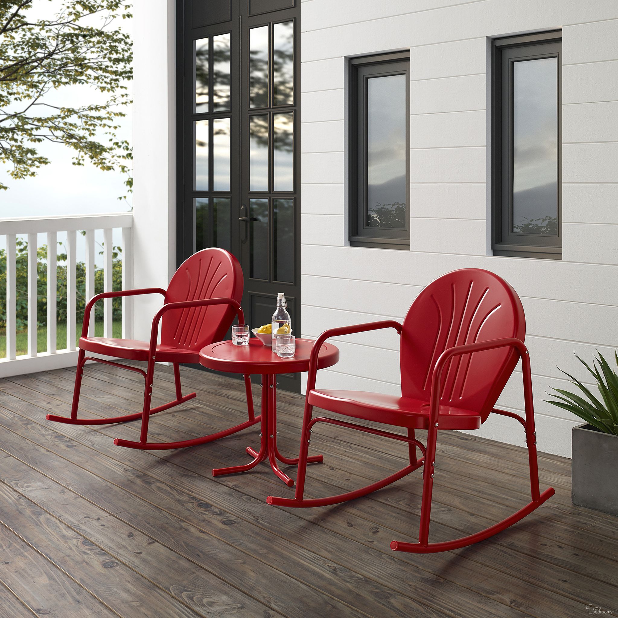The appearance of Griffith 3 Piece Retro Outdoor Rocking Chair Set In Bright Red Gloss designed by Crosley Brands in the transitional interior design. This brick red piece of furniture was selected by 1StopBedrooms from Griffith Collection to add a touch of cosiness and style into your home. Sku: CO1013-RE;CO1011A-RG. Material: Steel.