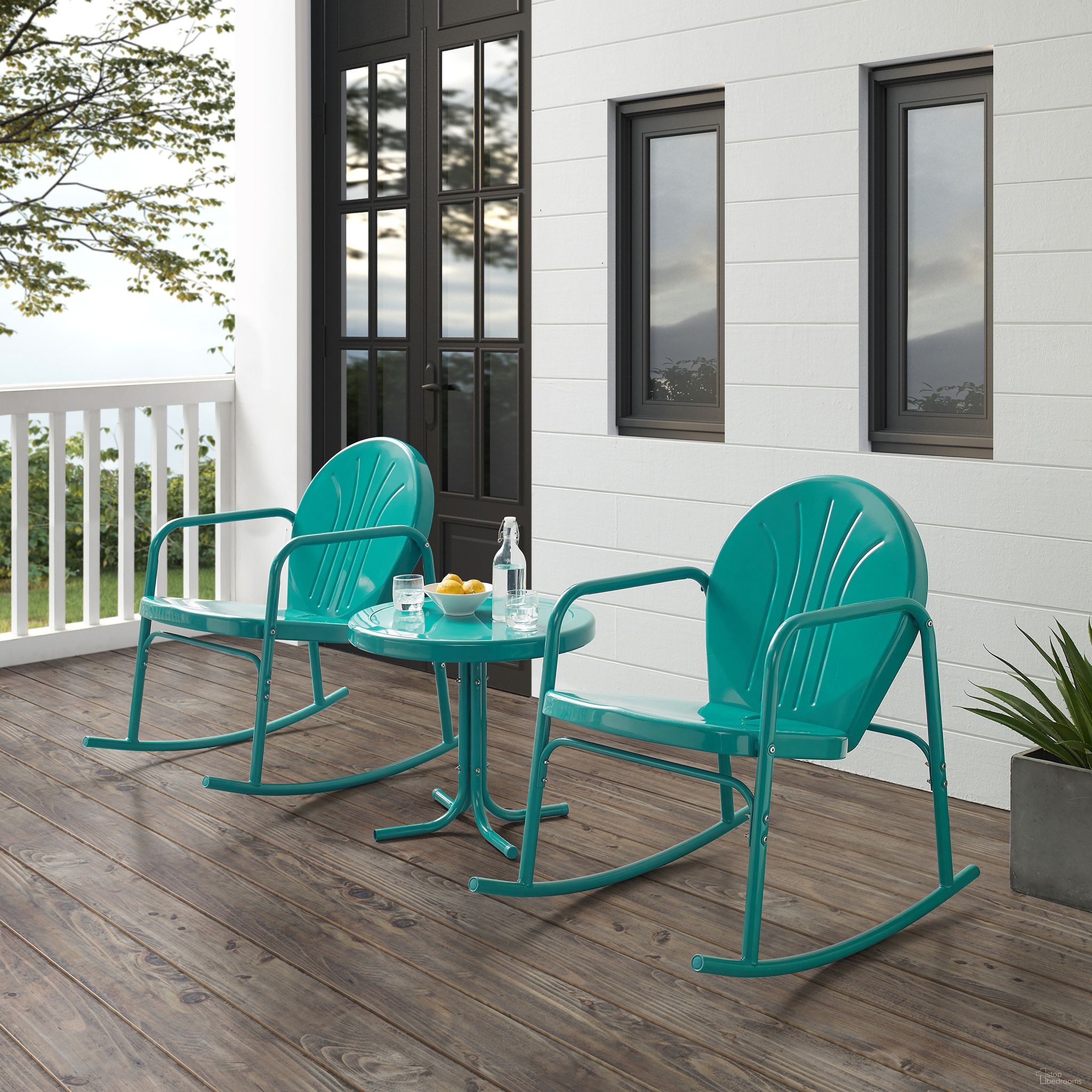 The appearance of Griffith 3 Piece Retro Outdoor Rocking Chair Set In Turquoise Gloss designed by Crosley Brands in the transitional interior design. This turquoise piece of furniture was selected by 1StopBedrooms from Griffith Collection to add a touch of cosiness and style into your home. Sku: CO1013-TU;CO1011A-TU. Material: Steel.