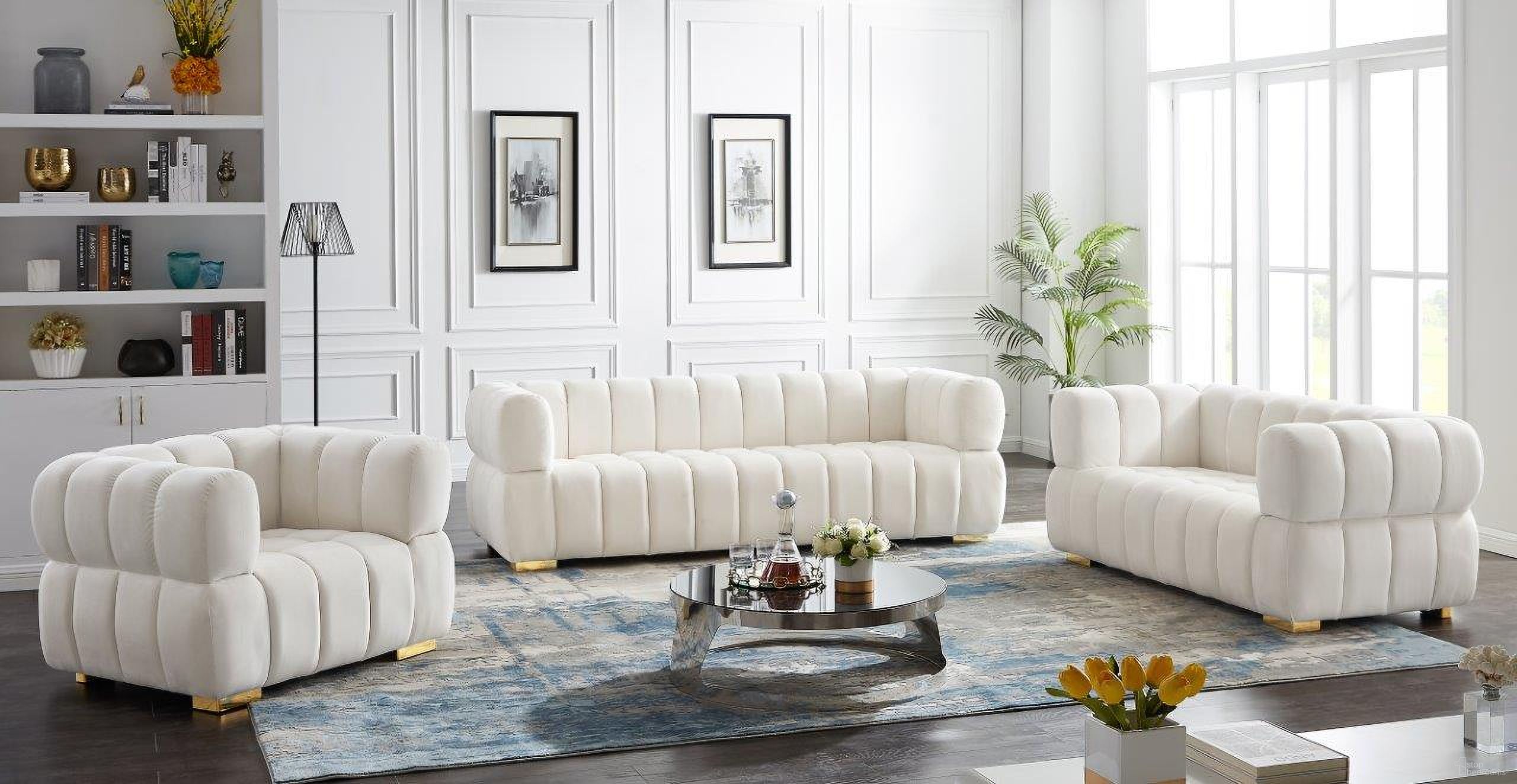 The appearance of Gwen Living Room Set In Cream designed by Meridian in the modern / contemporary interior design. This cream piece of furniture was selected by 1StopBedrooms from Gwen Collection to add a touch of cosiness and style into your home. Sku: 670Cream-S;670Cream-L. Material: Velvet.