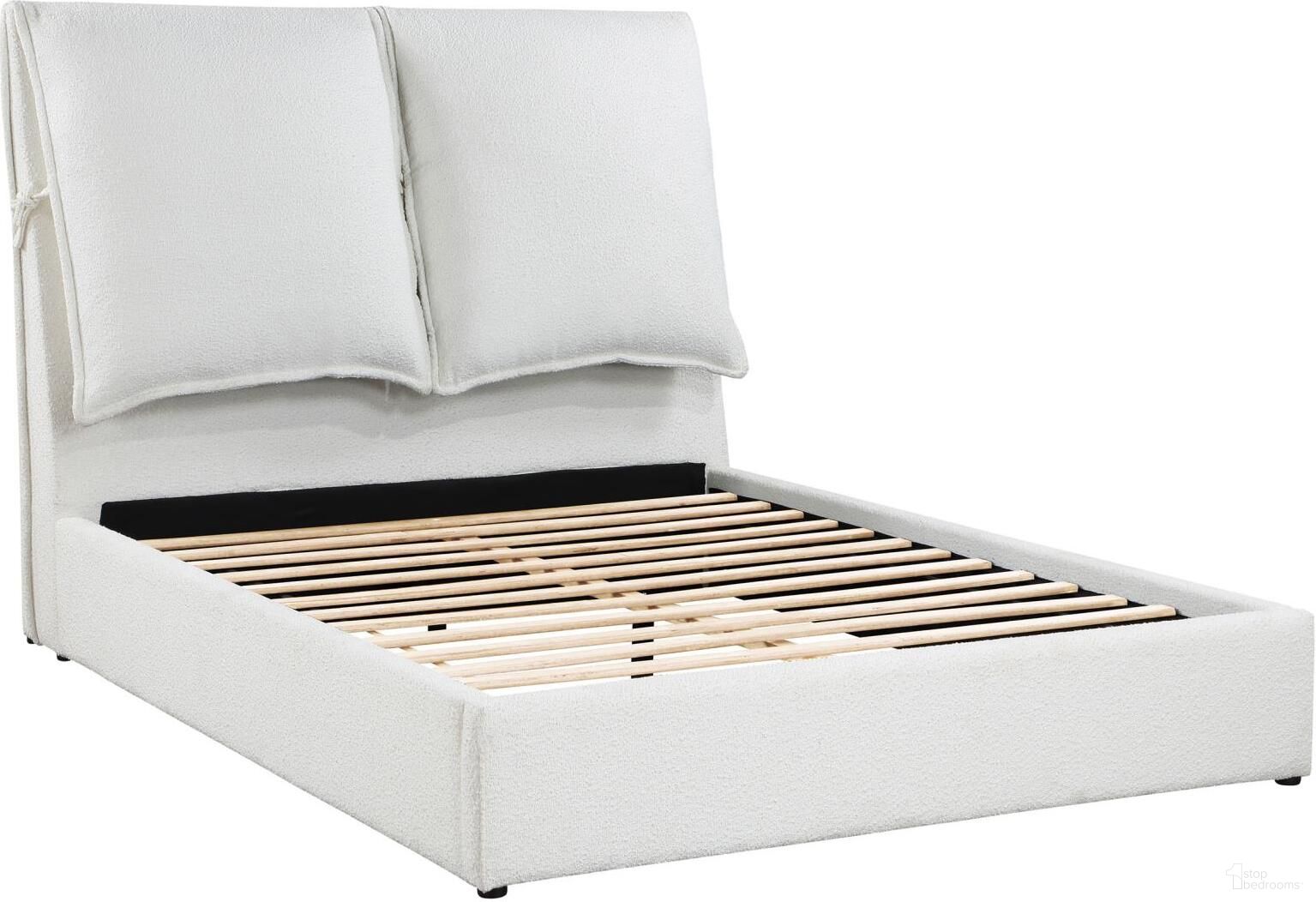 Coaster Gwendoline Upholstered Platform Bed