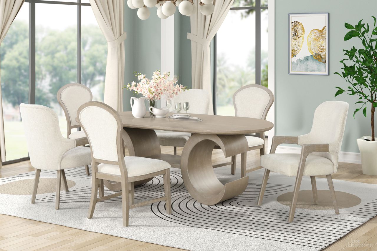 Gwendolyn Oval Dining Room Set In Beige