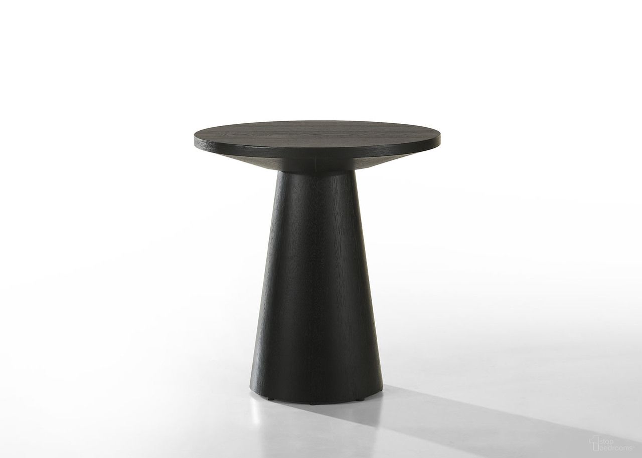 The appearance of Halewood End Table In Black designed by Furniture of America in the modern / contemporary interior design. This black piece of furniture  was selected by 1StopBedrooms from Halewood Collection to add a touch of cosiness and style into your home. Sku: FM4222BK-E-1;FM4222BK-E-2. Material: Rubberwood.