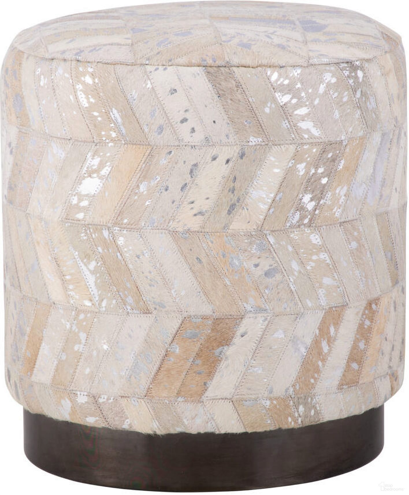 The appearance of Handwoven Dionysus Shevron Ottoman In Silver designed by Carolina Living in the modern / contemporary interior design. This silver piece of furniture  was selected by 1StopBedrooms from Odyssey Collection to add a touch of cosiness and style into your home. Sku: OT-1717-GB-0070. Material: Woven.