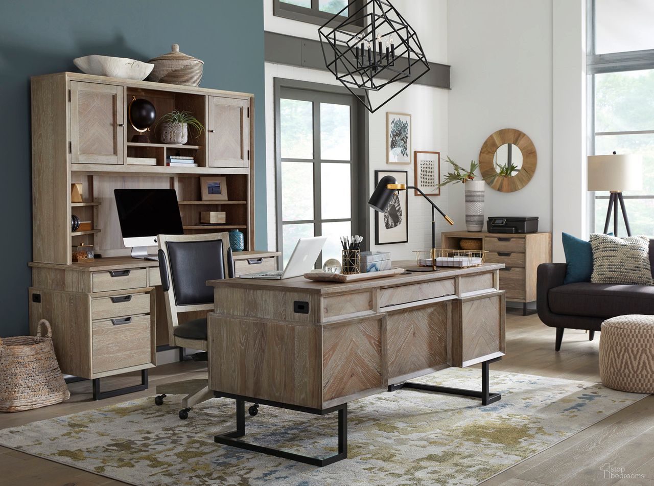 Aspenhome Harper Point 66 Executive Desk