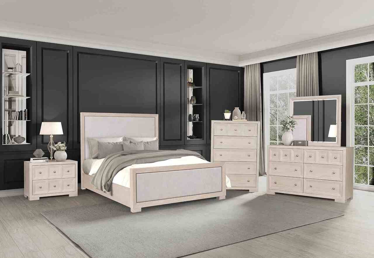 The appearance of Hatton Cross Bedroom Set In White And Tawny designed by Furniture of America in the modern / contemporary interior design. This tawny piece of furniture was selected by 1StopBedrooms from Hatton Cross Collection to add a touch of cosiness and style into your home. Sku: FM79021NT-Q-FB;FM79021NT-Q-HB;FM79021NT-R;FM79011NT-N2. Bed Size: King. Material: Engineered Wood.