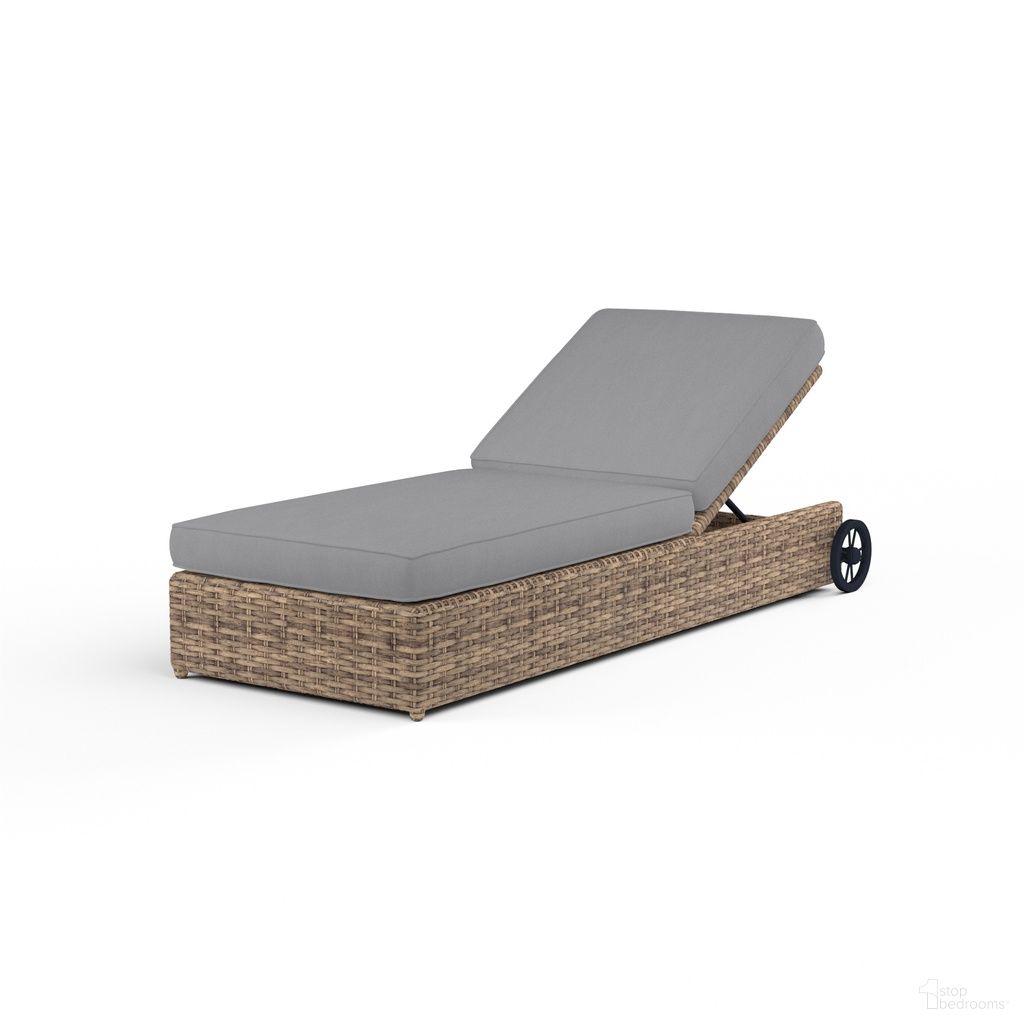 The appearance of Havana Adjustable Chaise in Canvas Granite designed by Sunset West in the transitional interior design. This canvas granite piece of furniture was selected by 1StopBedrooms from Havana Collection to add a touch of cosiness and style into your home. Sku: SW1701-9-5402. Material: Resin Wicker.