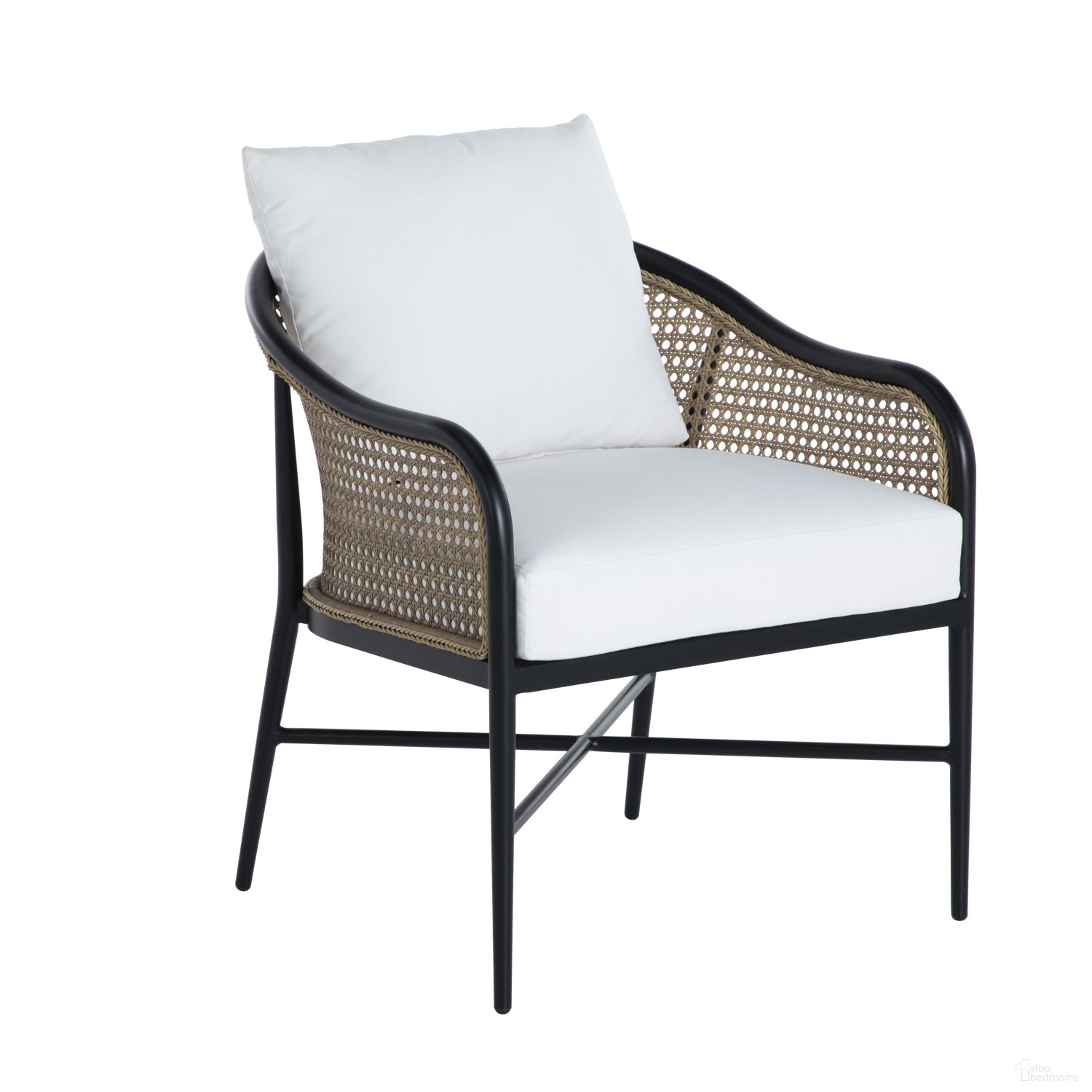 The appearance of Havana Euro Lounge In Avila Navy designed by Summer Classics in the modern / contemporary interior design. This avila navy piece of furniture  was selected by 1StopBedrooms from Havana Collection to add a touch of cosiness and style into your home. Sku: 130584+C253P4947N. Material: Wicker.