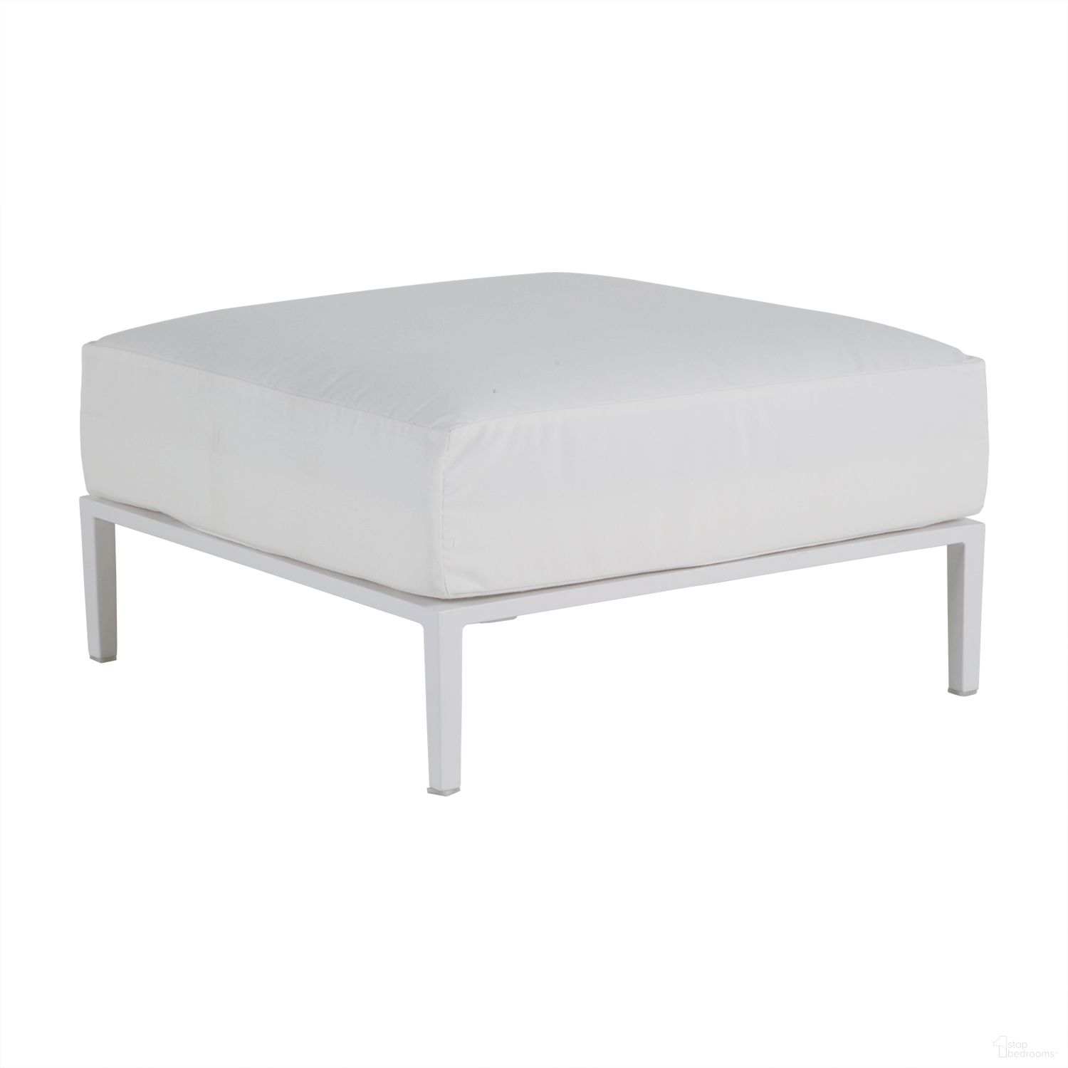 The appearance of Havana Ottoman In Bali Pearl designed by Summer Classics in the modern / contemporary interior design. This bali pearl piece of furniture was selected by 1StopBedrooms from Havana Collection to add a touch of cosiness and style into your home. Sku: 4381102+C778P4219N. Material: Aluminum.
