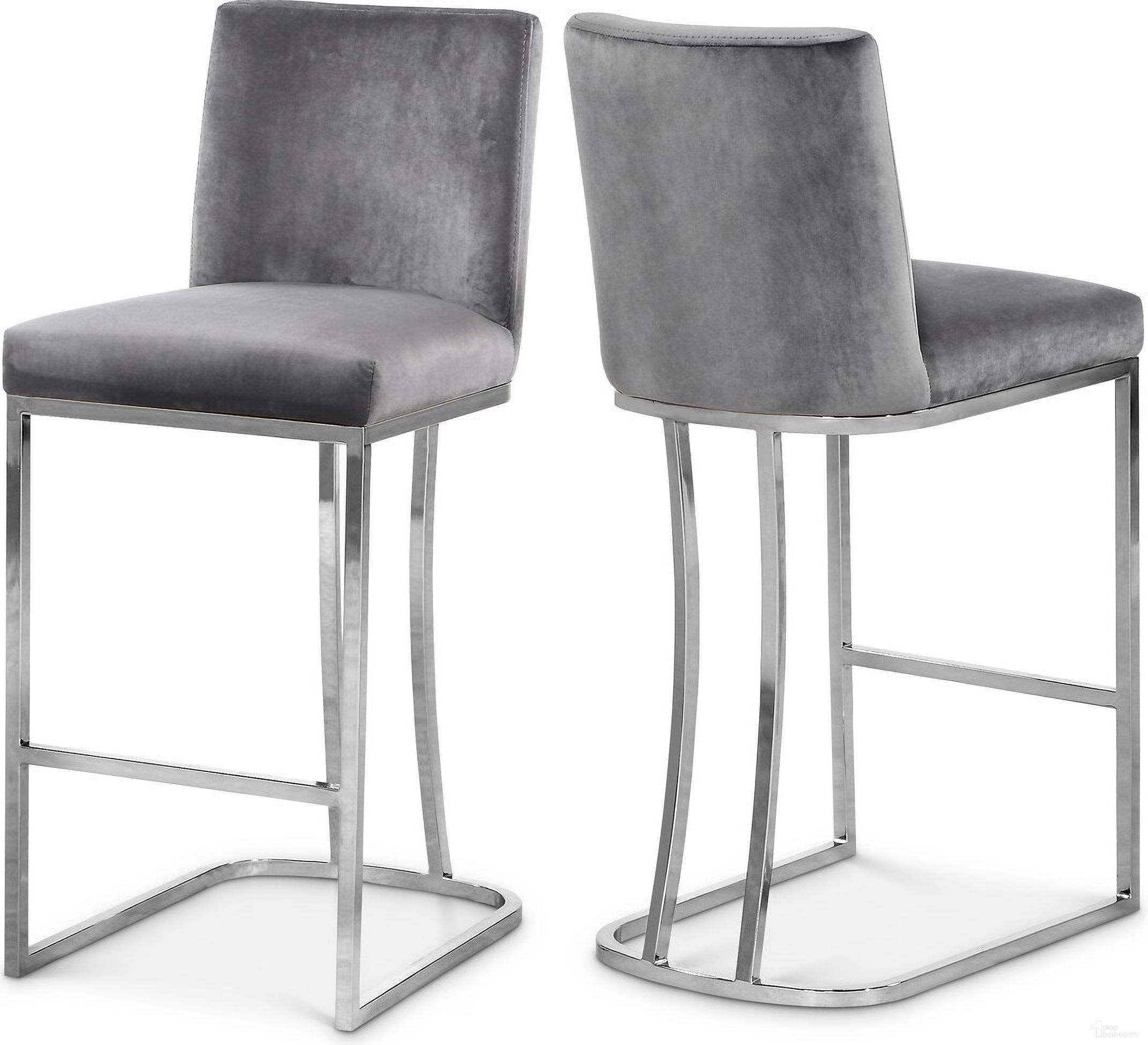 The appearance of Heidi Velvet Stool In Grey/Chrome designed by Meridian in the modern / contemporary interior design. This grey piece of furniture was selected by 1StopBedrooms from Heidi Collection to add a touch of cosiness and style into your home. Sku: 708Grey-C. Material: Velvet.