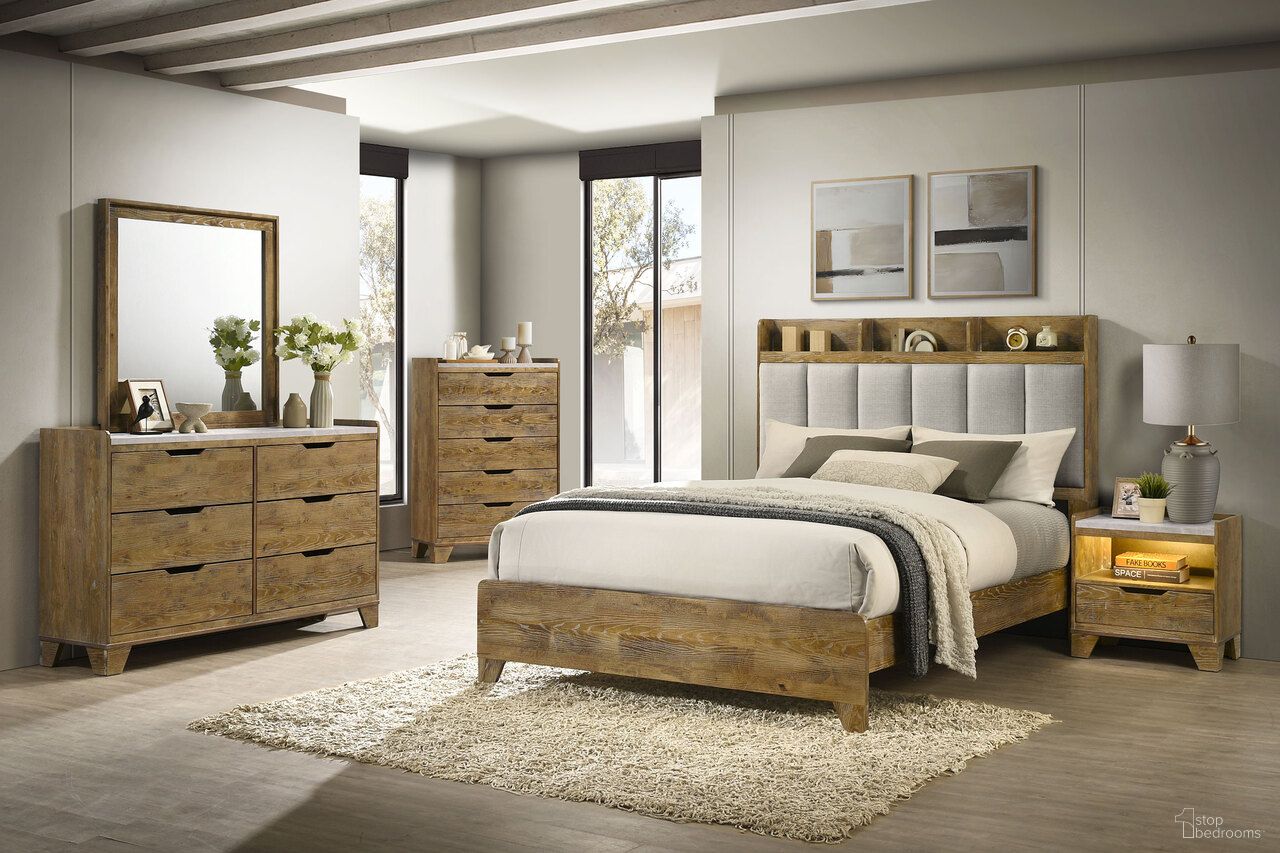The appearance of Henderson Bookcase Panel Bedroom Set In Medium Oak designed by Coaster in the rustic / southwestern interior design. This medium oak piece of furniture was selected by 1StopBedrooms from Henderson Collection to add a touch of cosiness and style into your home. Sku: 222971QB1;222971QB2;222972. Material: Fabric. Bed Size: King.