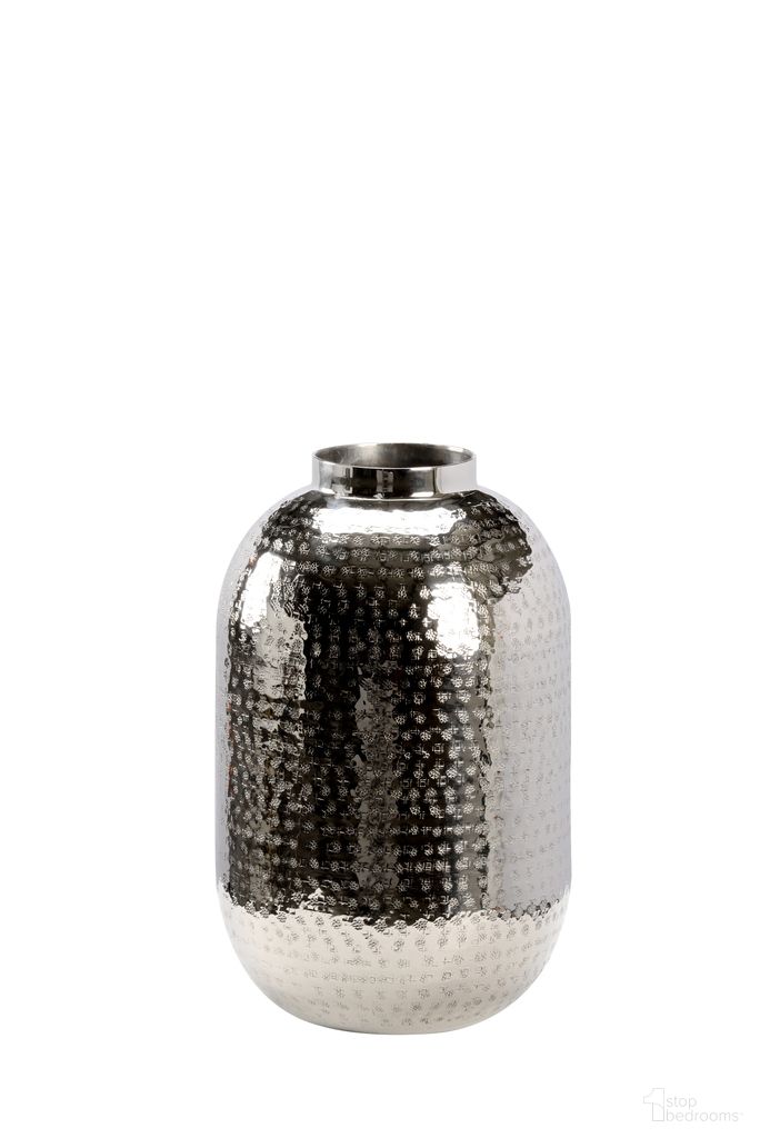 The appearance of Henkley Urn In Silver designed by Chelsea House in the modern / contemporary interior design. This silver piece of furniture  was selected by 1StopBedrooms from Chelsea House Misc Collection to add a touch of cosiness and style into your home. Sku: 385086. Material: Aluminum.