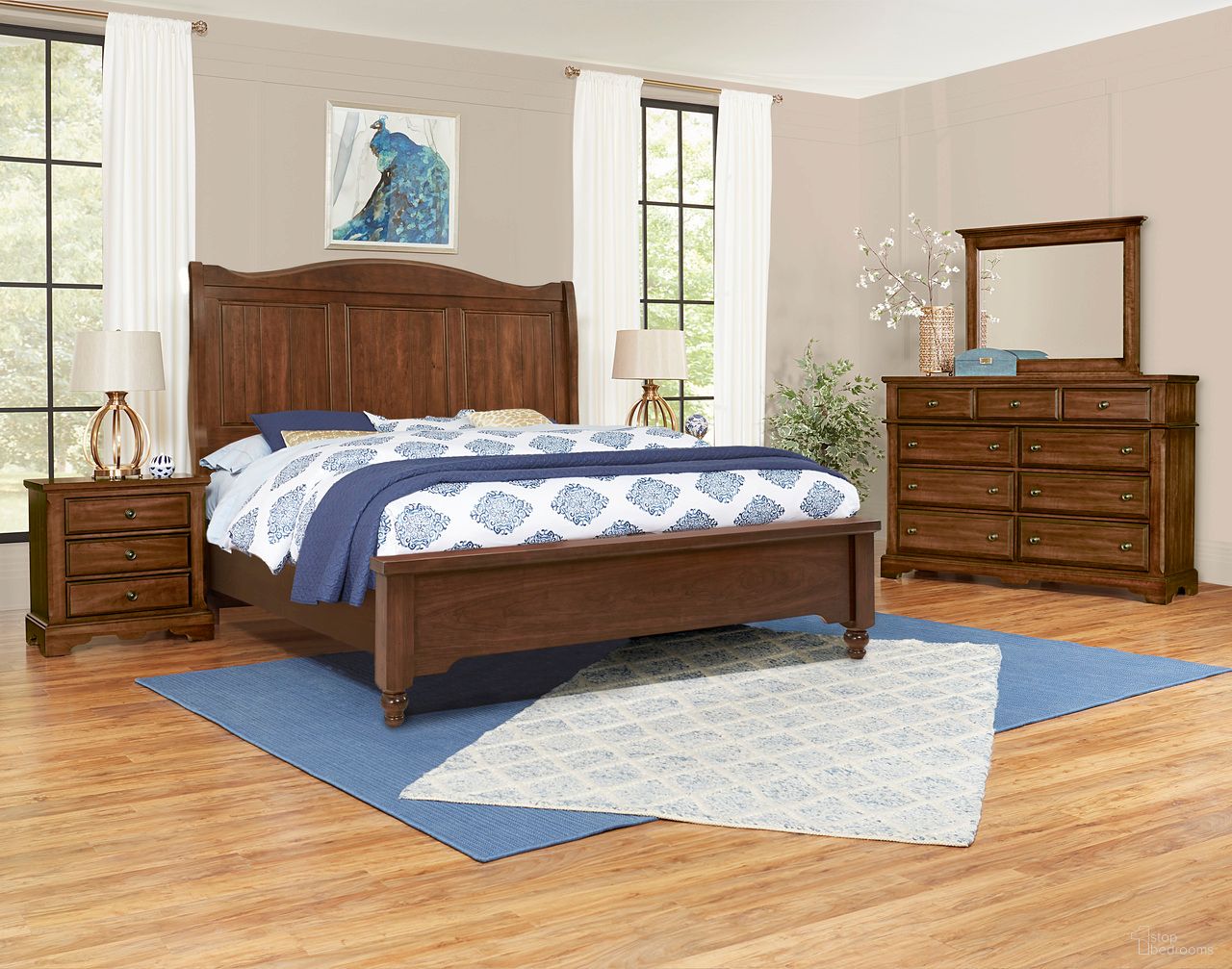 Heritage Sleigh Bedroom Set In Amish Cherry