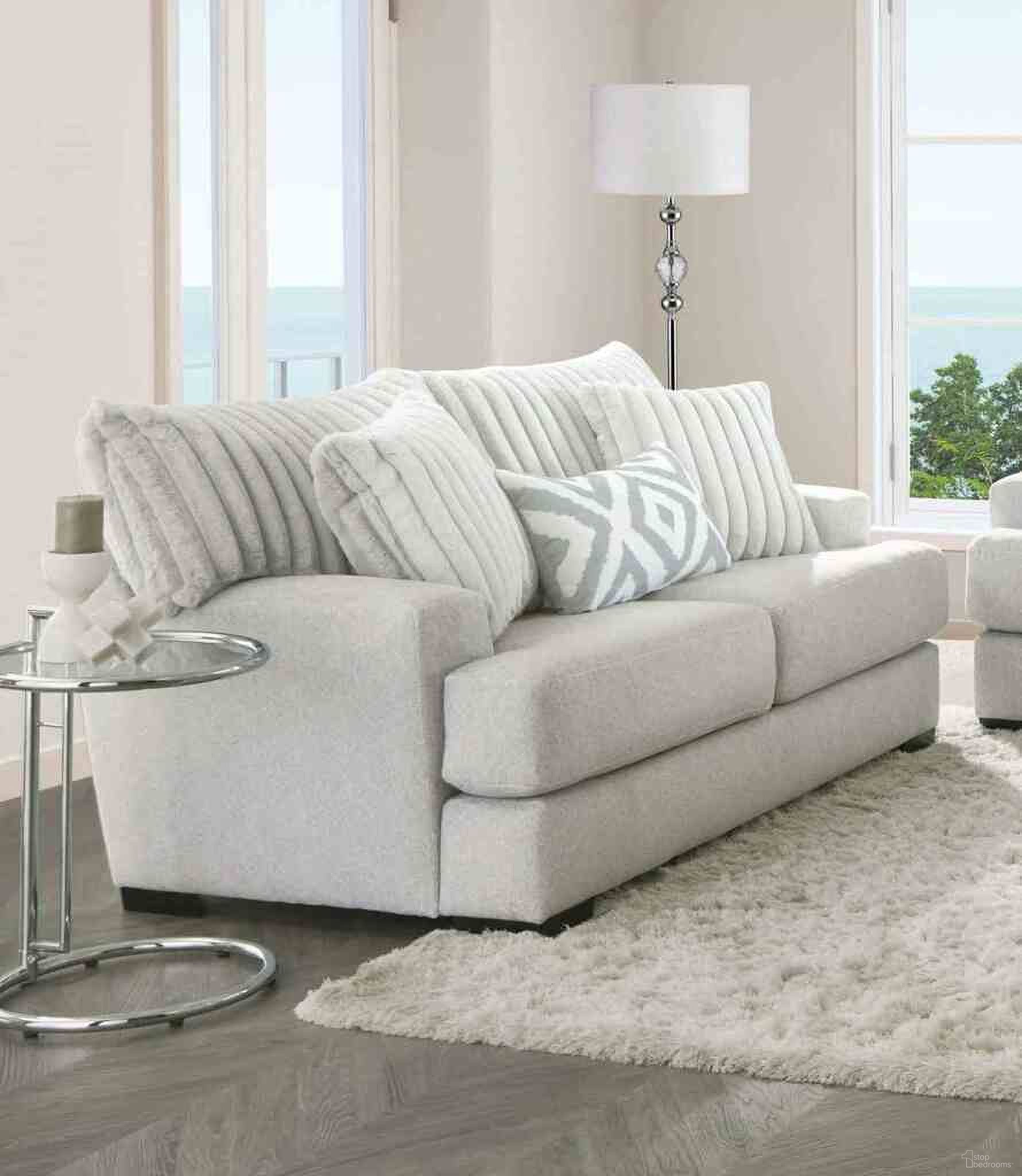 The appearance of Hermilly Loveseat In Gray designed by Furniture of America in the transitional interior design. This gray piece of furniture  was selected by 1StopBedrooms from Hermilly Collection to add a touch of cosiness and style into your home. Sku: SM5177-LV. Material: Chenille.