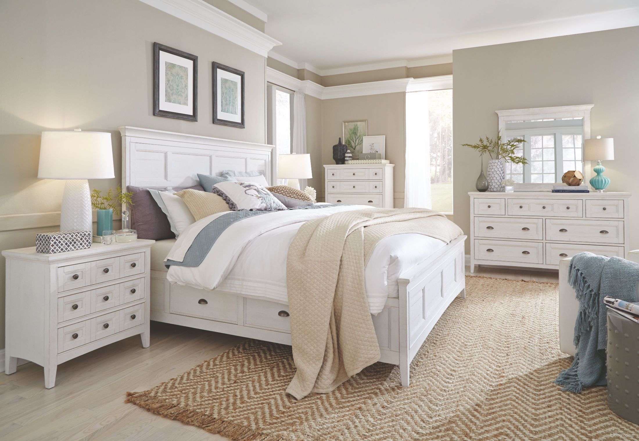 Heron Cove Chalk White Panel Bedroom Set