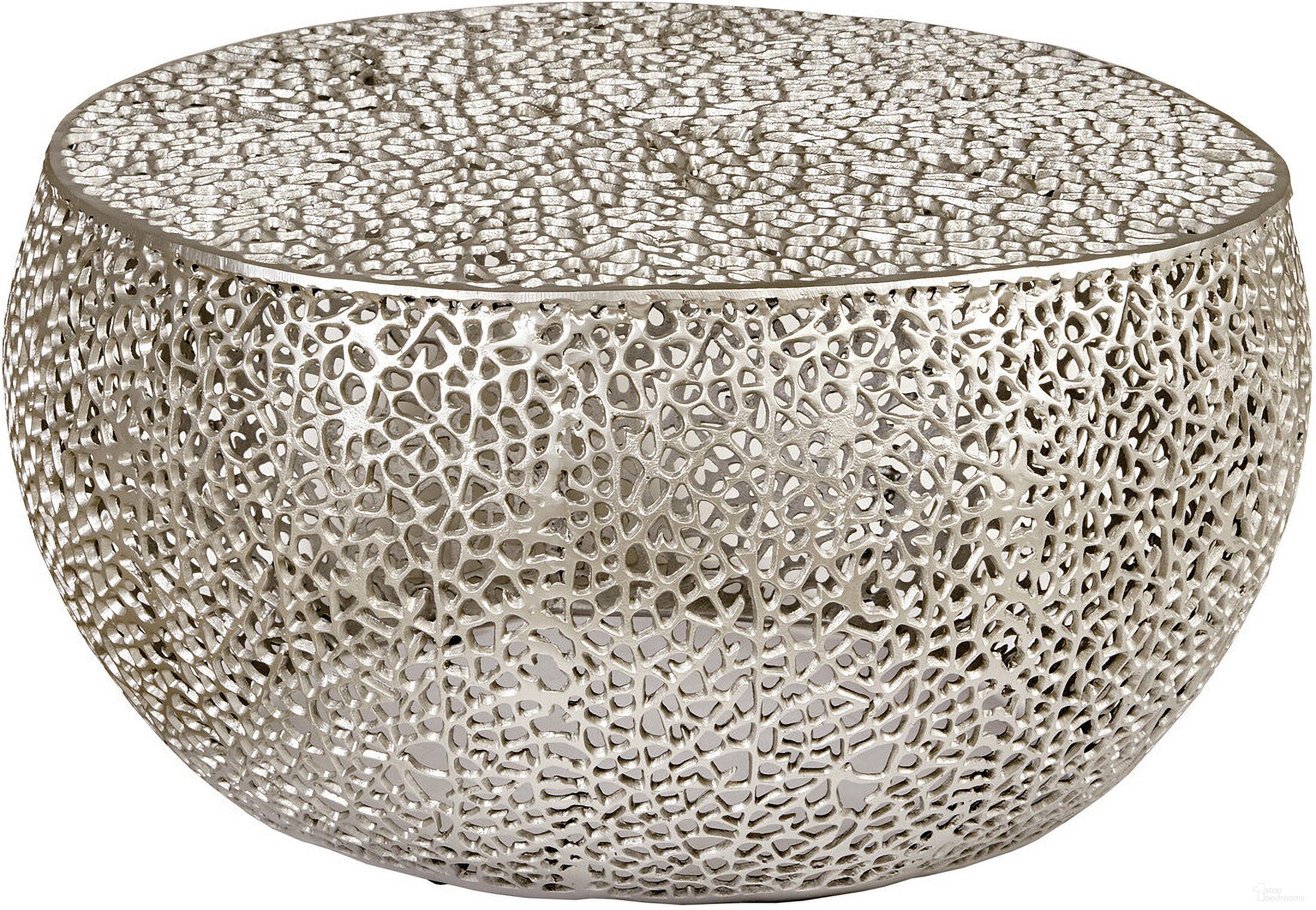 The appearance of Hidden Treasures Nickel Coffee Table designed by Hammary in the transitional interior design. This piece of furniture was selected by 1StopBedrooms from Hidden Treasures Collection to add a touch of cosiness and style into your home. Sku: 090-014.