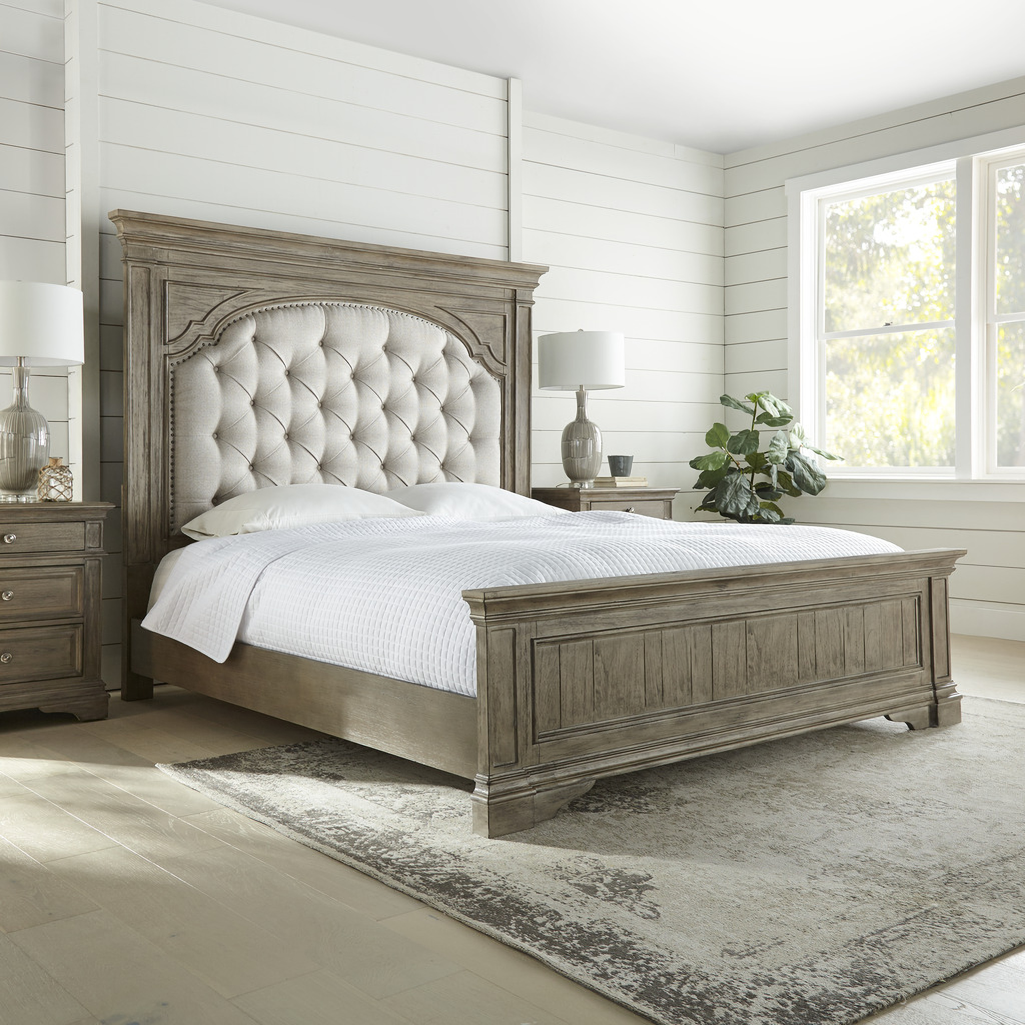 Highland Park Queen Bed In Driftwood by Steve Silver 1StopBedrooms