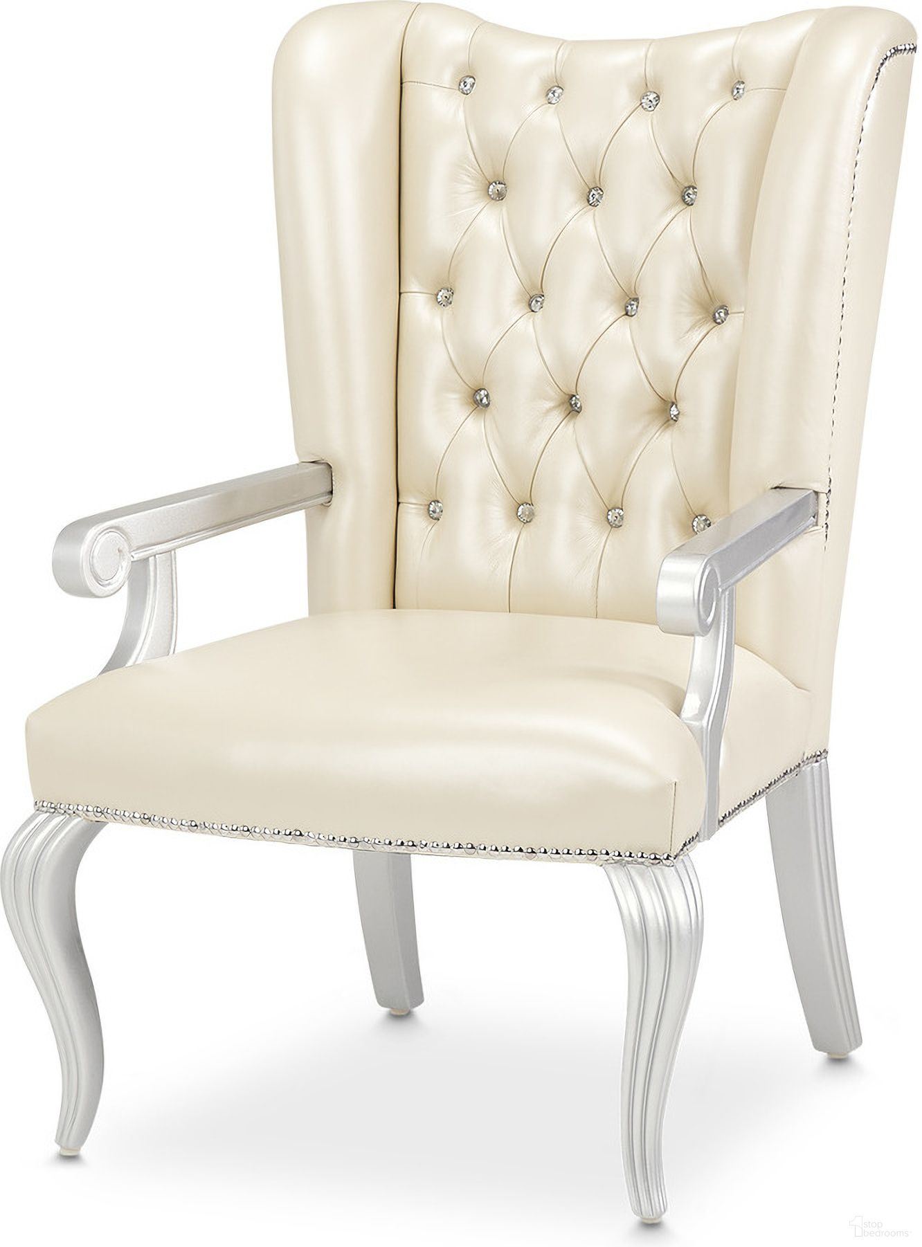 The appearance of Hollywood Swank Desk Chair In Creamy Pearl designed by Michael Amini in the modern / contemporary interior design. This creamy pearl piece of furniture was selected by 1StopBedrooms from Hollywood Swank Collection to add a touch of cosiness and style into your home. Sku: NT03244R-14. Material: Wood.