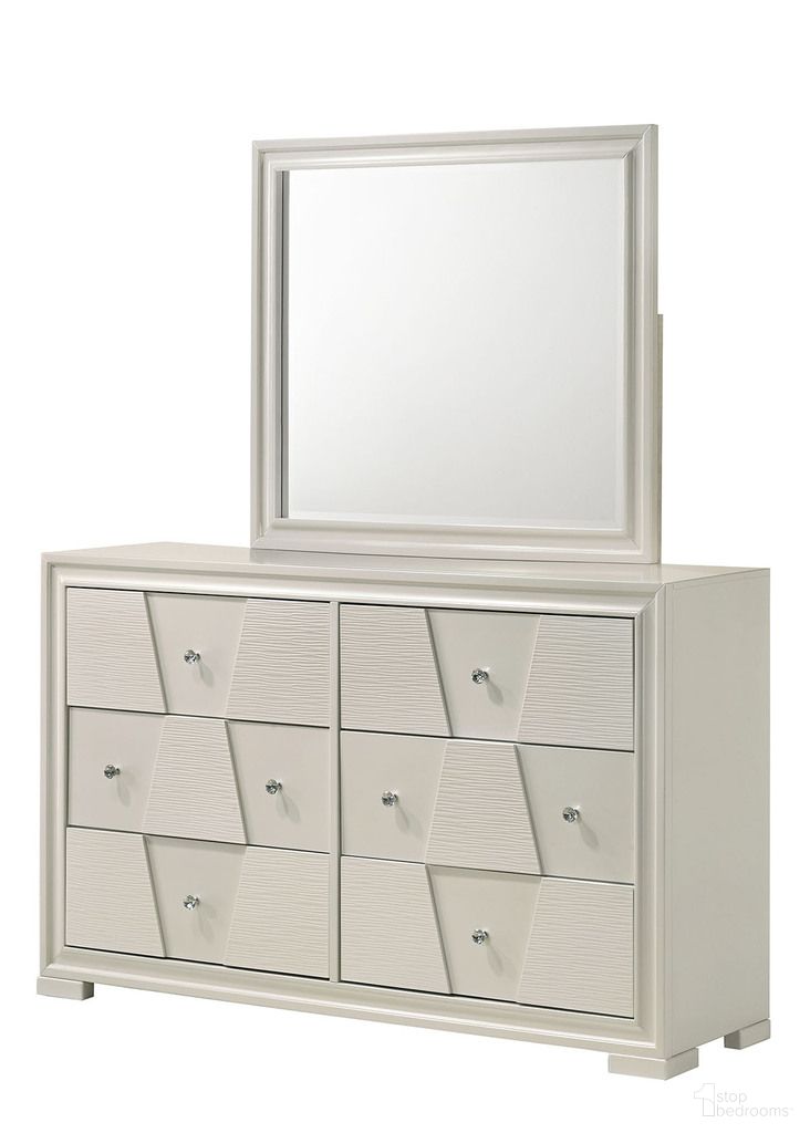 The appearance of Holsted Mirror In White designed by Furniture of America in the modern / contemporary interior design. This white piece of furniture  was selected by 1StopBedrooms from Holsted Collection to add a touch of cosiness and style into your home. Sku: FM72012WH-M. Material: Solid Rubberwood.