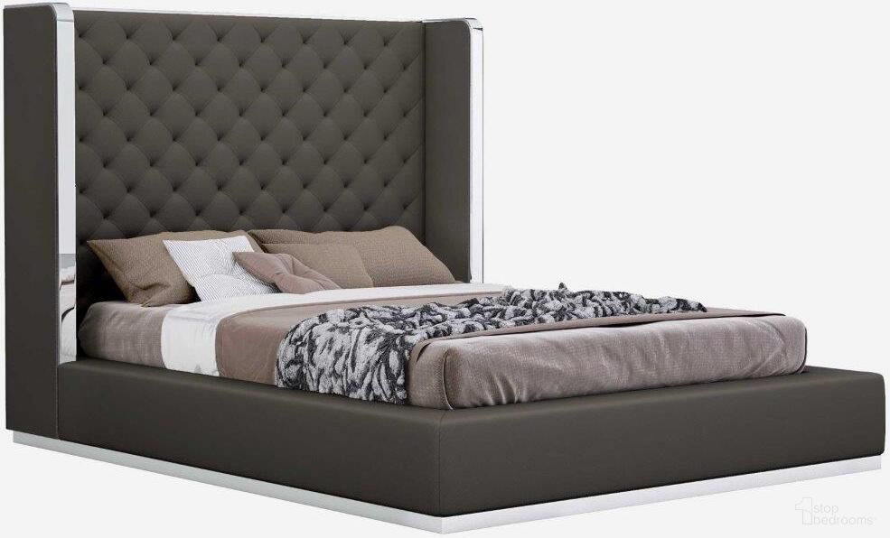 The appearance of Homeroots Dark Grey Queen Bed 370610 designed by Homeroots in the modern / contemporary interior design. This dark grey piece of furniture was selected by 1StopBedrooms from to add a touch of cosiness and style into your home. Sku: 370610. Bed Type: Platform Bed. Material: Steel. Bed Size: Queen.