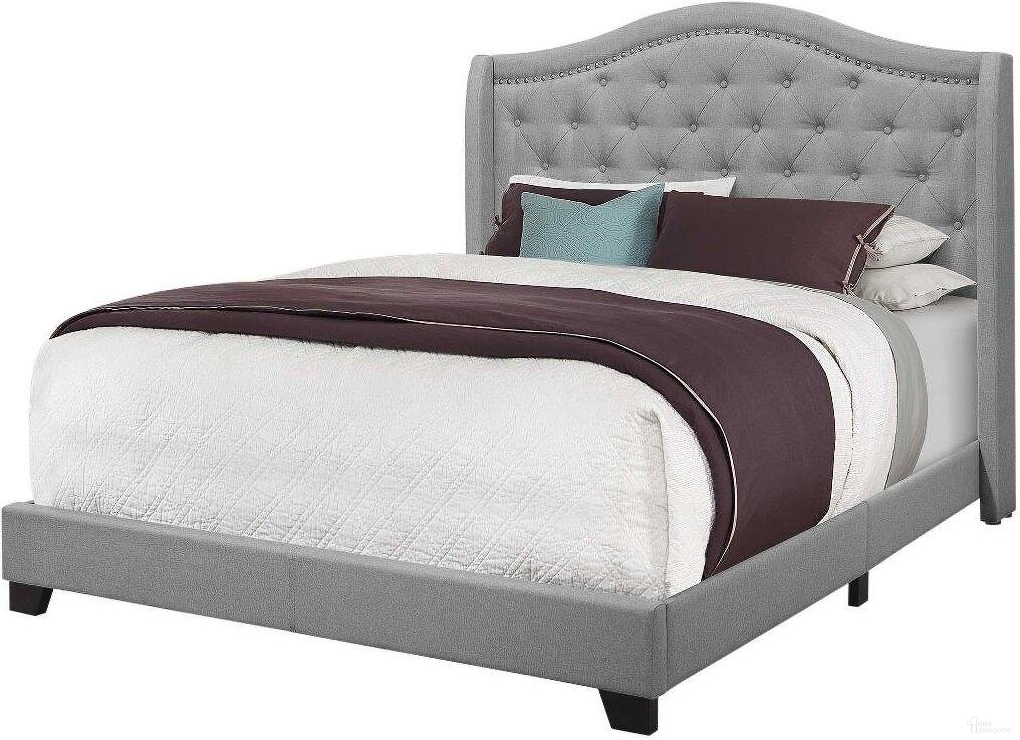 The appearance of Homeroots Grey Linen With Chrome Trim Queen Size Bed designed by Homeroots in the modern / contemporary interior design. This grey piece of furniture was selected by 1StopBedrooms from to add a touch of cosiness and style into your home. Sku: 355767. Bed Type: Panel Bed. Bed Size: Queen. Material: Linen.