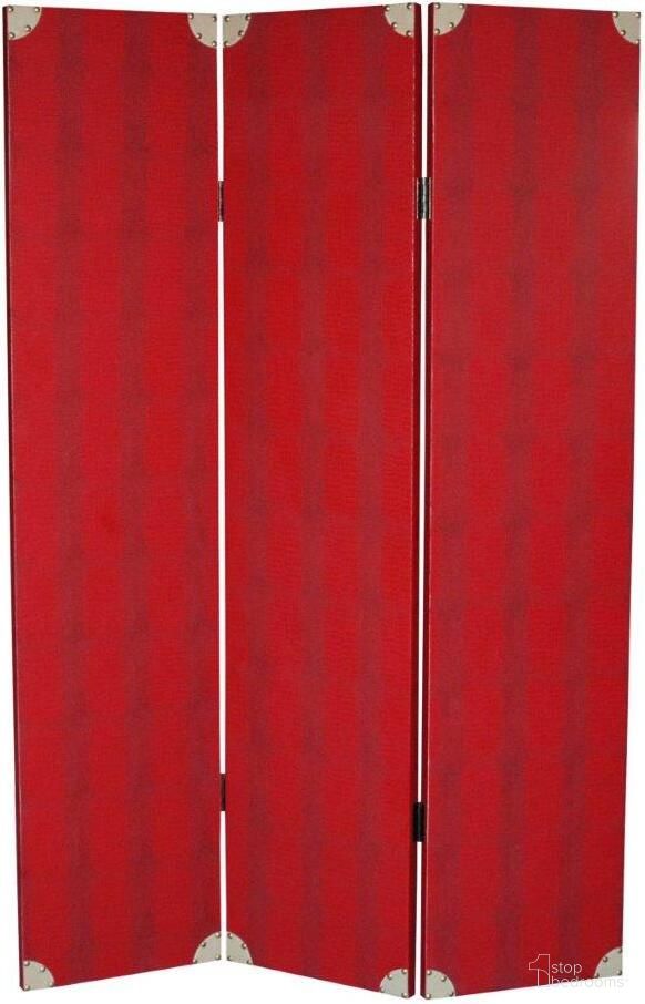 Homeroots Red Wood Screen 274691