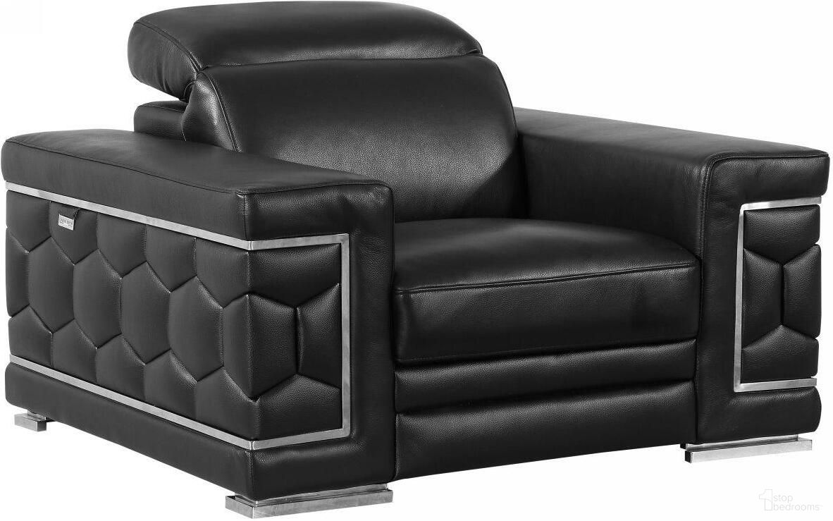 HomeRoots Chair