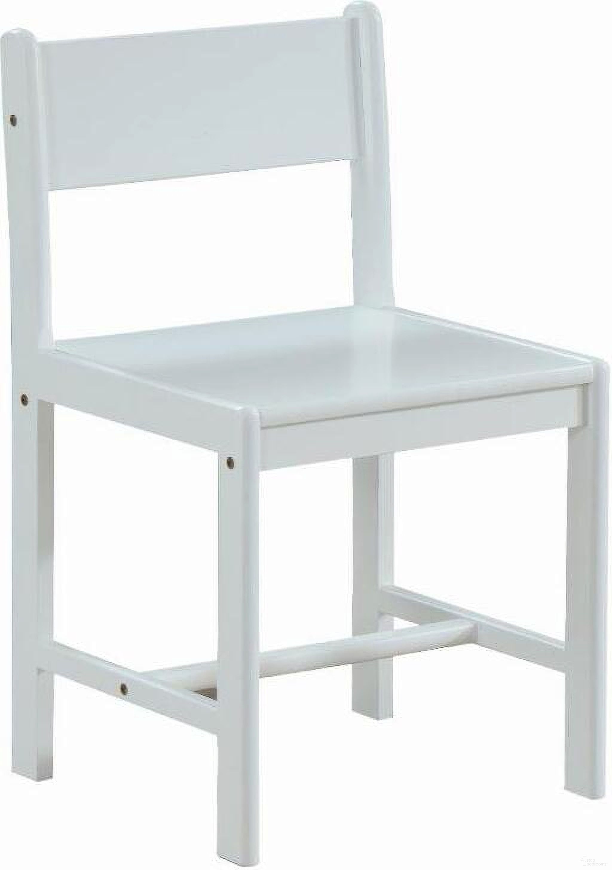 Homeroots White Wood Chair 348212