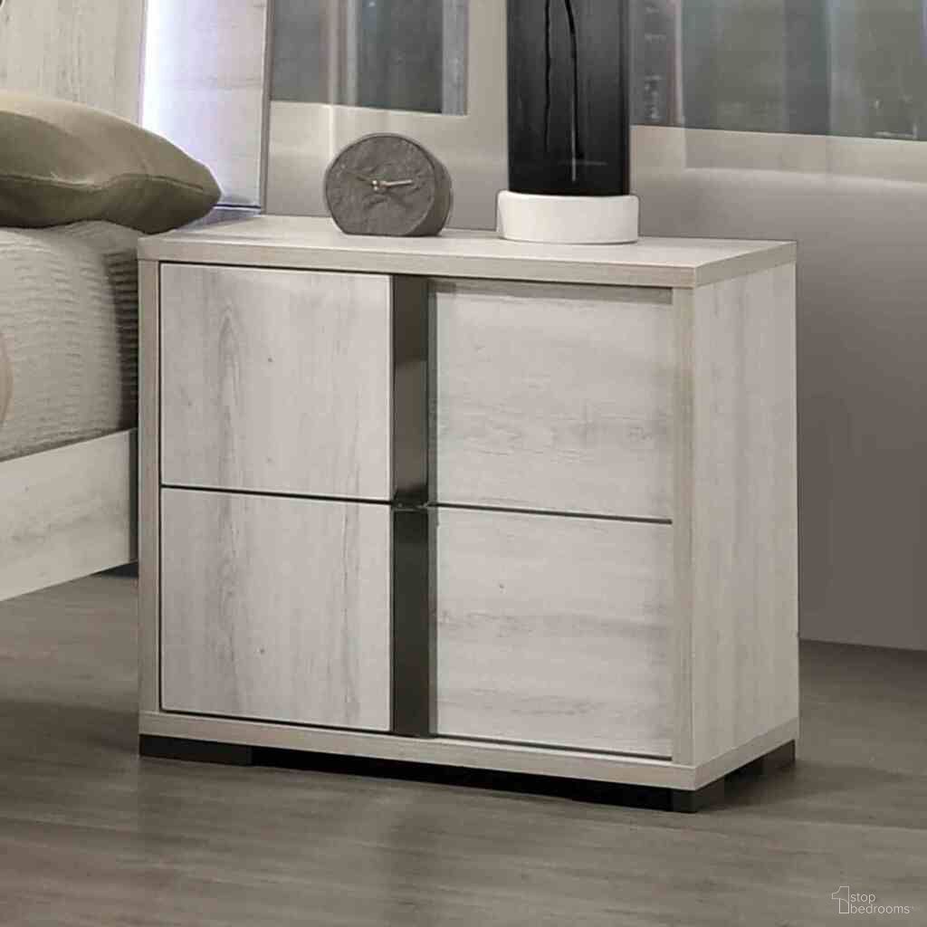 The appearance of Horten Nightstand In White Wash designed by Furniture of America in the modern / contemporary interior design. This white wash piece of furniture was selected by 1StopBedrooms from Horten Collection to add a touch of cosiness and style into your home. Sku: FM7200WH-N. Material: Melamine.