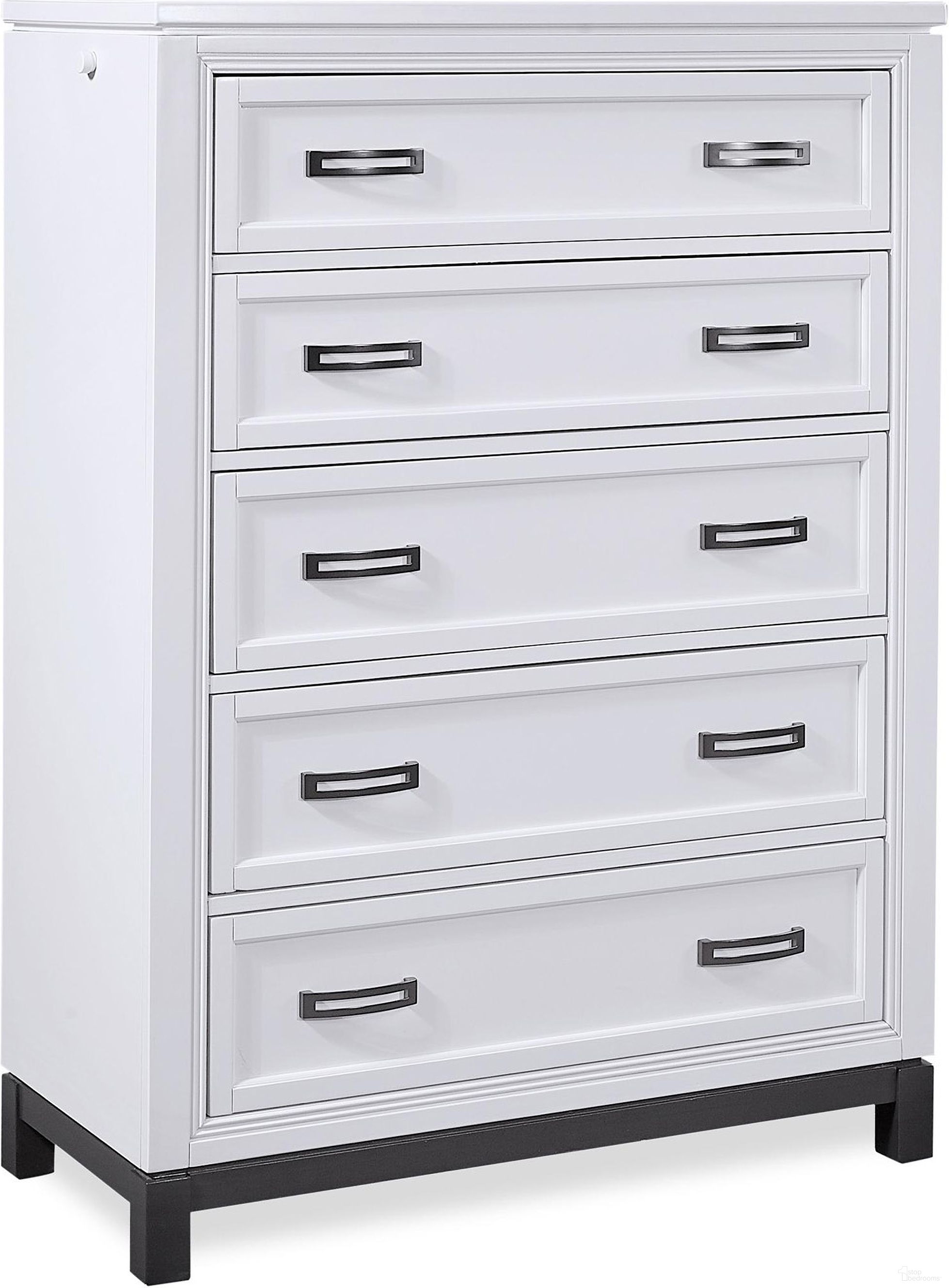 The appearance of Hyde Park Chest In White designed by Aspenhome in the transitional interior design. This white piece of furniture was selected by 1StopBedrooms from Hyde Park Collection to add a touch of cosiness and style into your home. Sku: I32-456-WHT-1. Material: Wood.