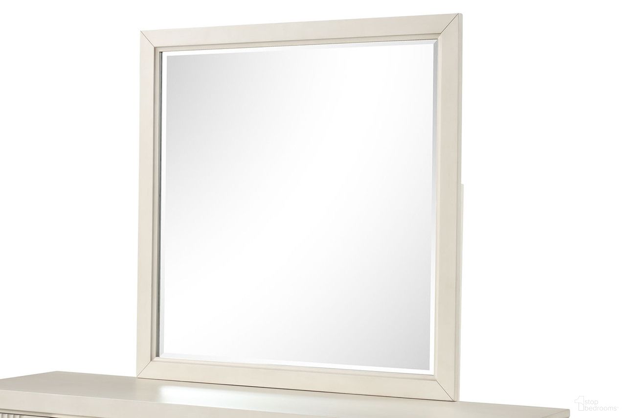 The appearance of Isadore Mirror In Antique White designed by Furniture of America in the transitional interior design. This antique white piece of furniture was selected by 1StopBedrooms from Isadore Collection to add a touch of cosiness and style into your home. Sku: FM7700WH-M. Material: Solid Wood.