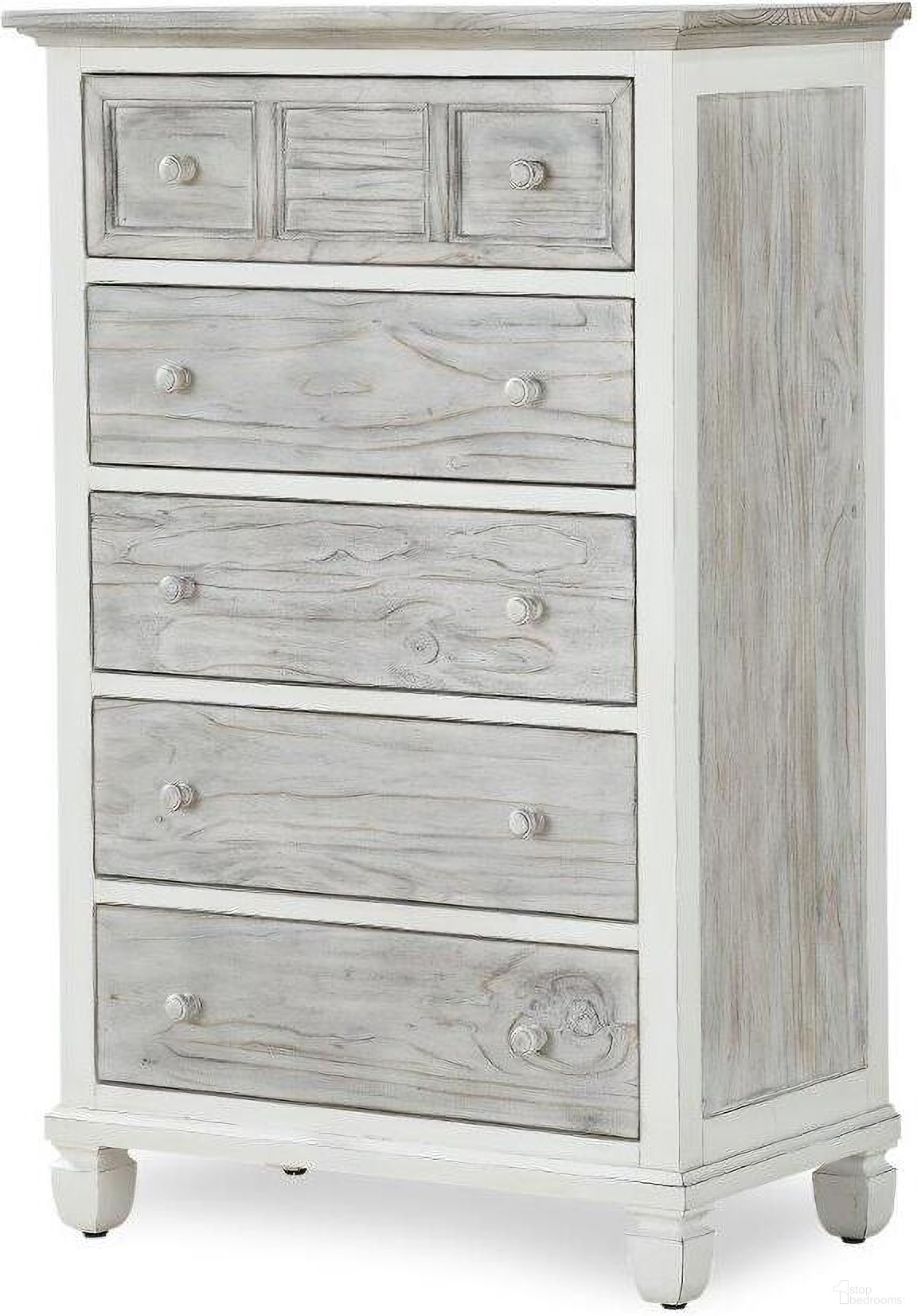 The appearance of Islamorada 5 Drawer Chest In White And Grey designed by Sea Winds Trading in the transitional interior design. This white and grey piece of furniture was selected by 1StopBedrooms from Islamorada Collection to add a touch of cosiness and style into your home. Sku: B23335-DAPGREY. Material: Wood.