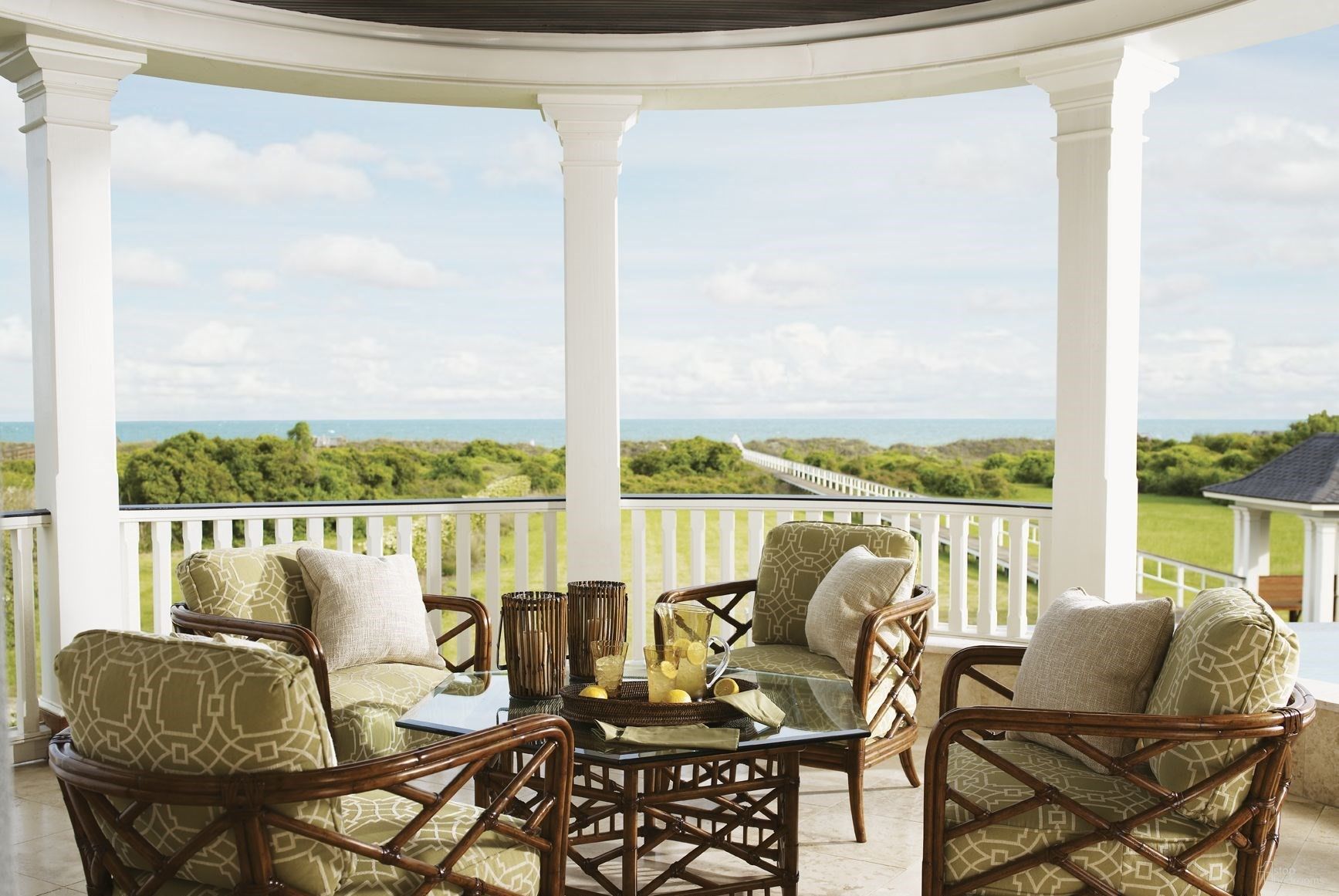 The appearance of Island Estate Plantation Key Largo Occasional Table Set designed by Tommy Bahama in the traditional interior design. This plantation piece of furniture was selected by 1StopBedrooms from Island Estate Collection to add a touch of cosiness and style into your home. Sku: 531-947C;531-941. Material: Rattan.