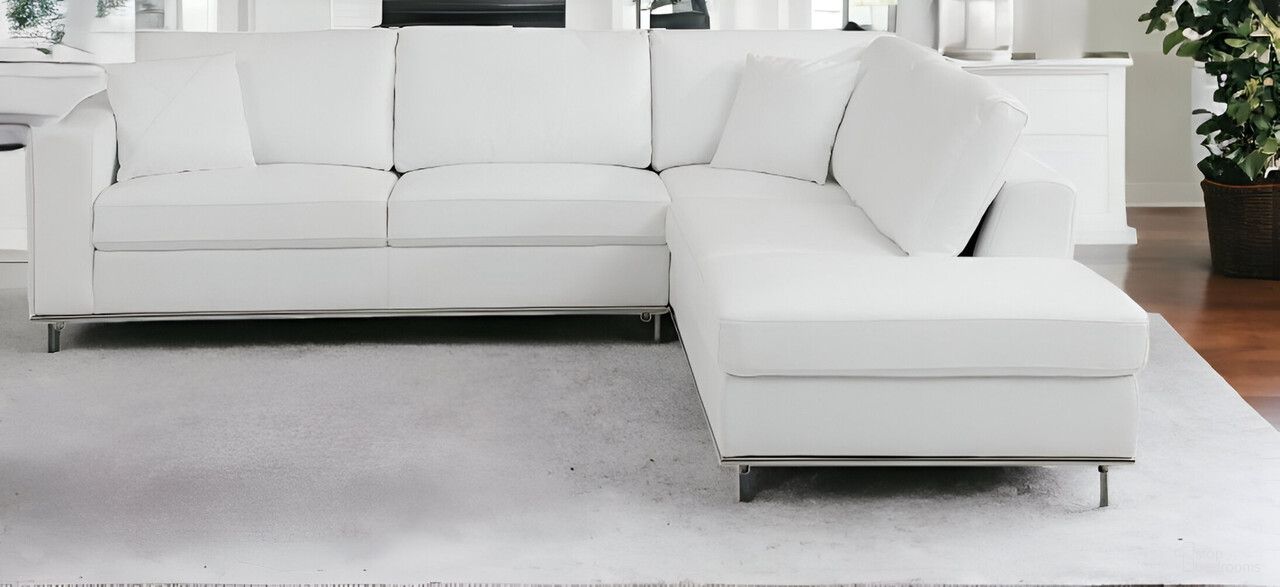 The appearance of Italian Leather Reclining L Shaped Two Piece Corner Sectional In White designed by Homeroots in the modern / contemporary interior design. This white piece of furniture was selected by 1StopBedrooms from to add a touch of cosiness and style into your home. Sku: 482256. Material: Leather.