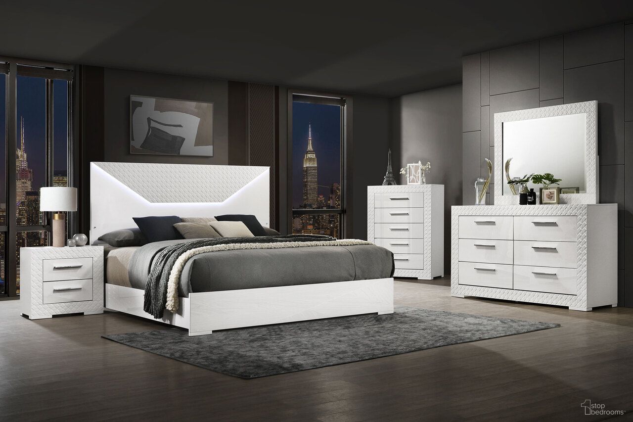 The appearance of Ives Panel Bedroom Set with LED Headboard In White High Gloss designed by Coaster in the modern / contemporary interior design. This white high gloss piece of furniture was selected by 1StopBedrooms from Ives Collection to add a touch of cosiness and style into your home. Sku: 224941QB1;224941QB2;224942. Bed Size: King. Material: Hardwood.