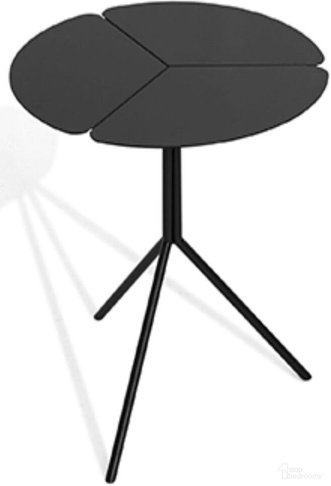 The appearance of Ivy Black End Table designed by Bellini Modern Living in the transitional interior design. This black piece of furniture  was selected by 1StopBedrooms from Ivy Collection to add a touch of cosiness and style into your home. Sku: IVY ET BLK.