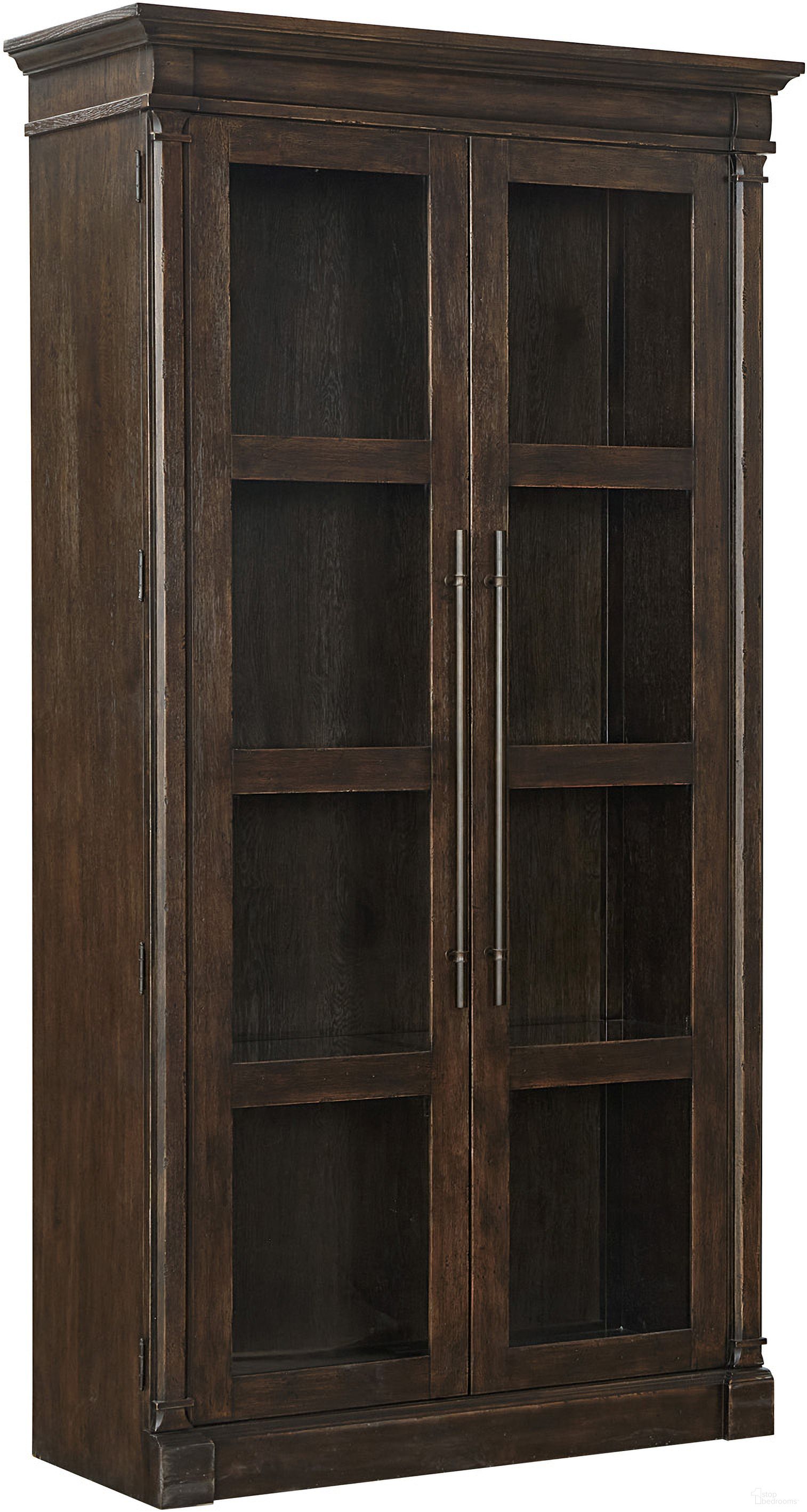 The appearance of Jackson Display Cabinet In Turkish Coffee designed by Aspenhome in the traditional interior design. This coffee piece of furniture  was selected by 1StopBedrooms from Jackson Collection to add a touch of cosiness and style into your home. Sku: I3184-337. Material: Wood.