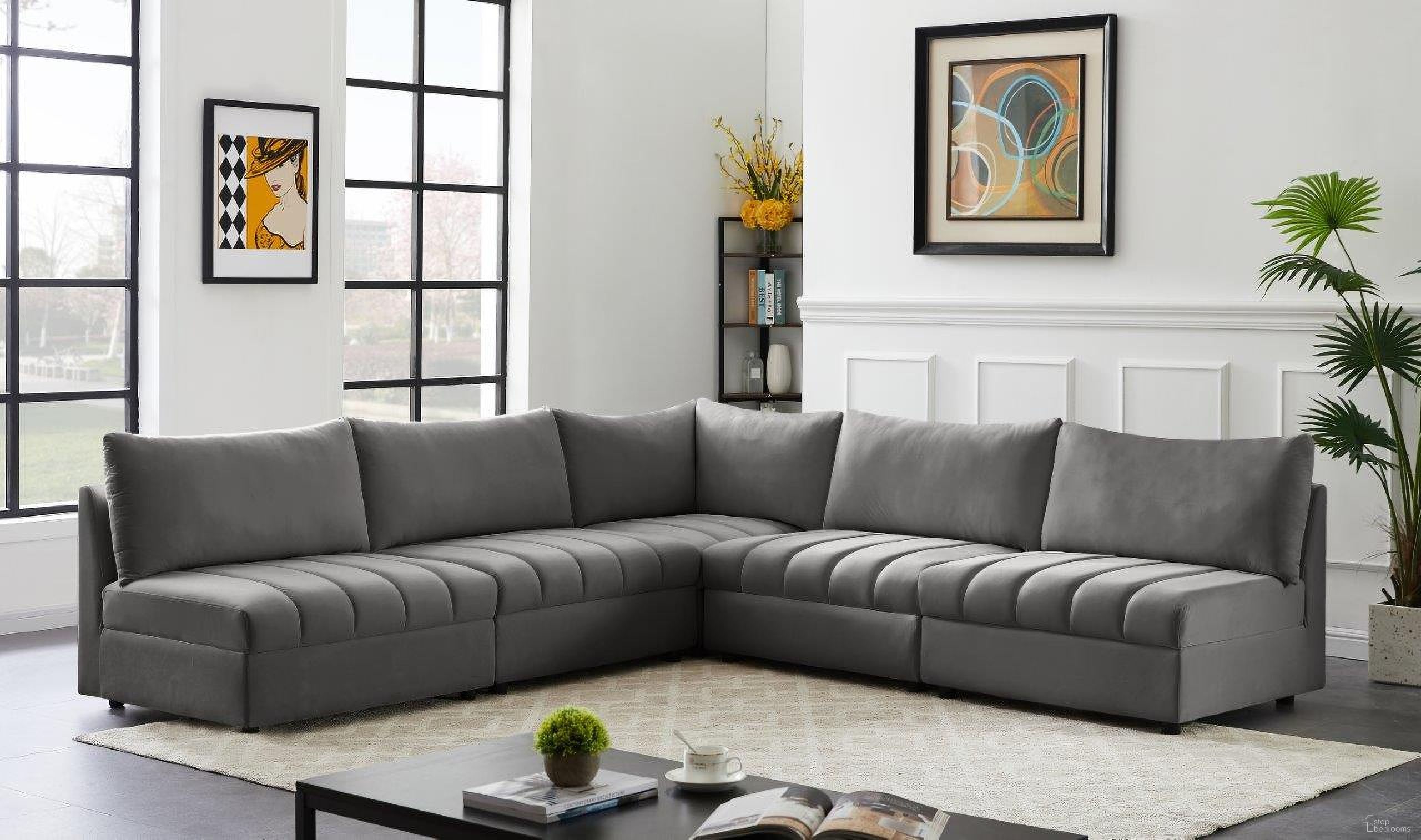 Jacob Velvet 5 Piece Modular Sectional In Grey