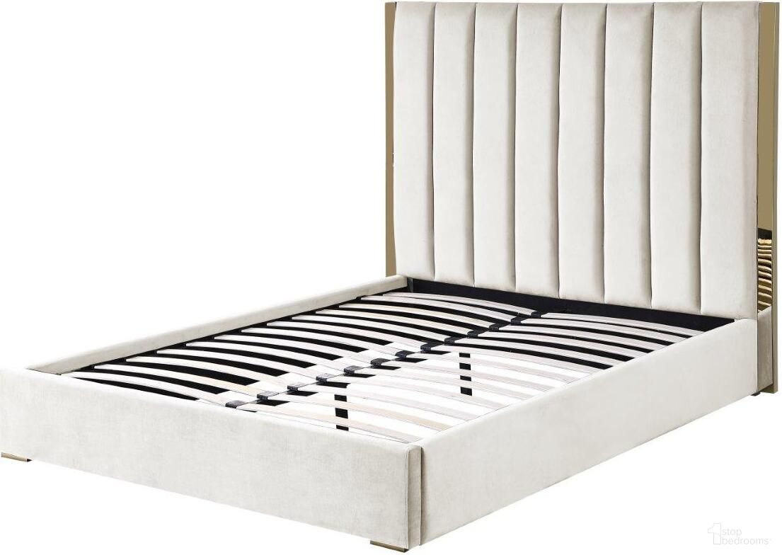 The appearance of Jalen Beige Velvet King Platform Bed With Gold Accents designed by Best Master Furniture in the modern / contemporary interior design. This beige piece of furniture  was selected by 1StopBedrooms from Jalen Collection to add a touch of cosiness and style into your home. Sku: JJ039BEEK. Bed Type: Platform Bed. Bed Size: King. Material: Velvet.