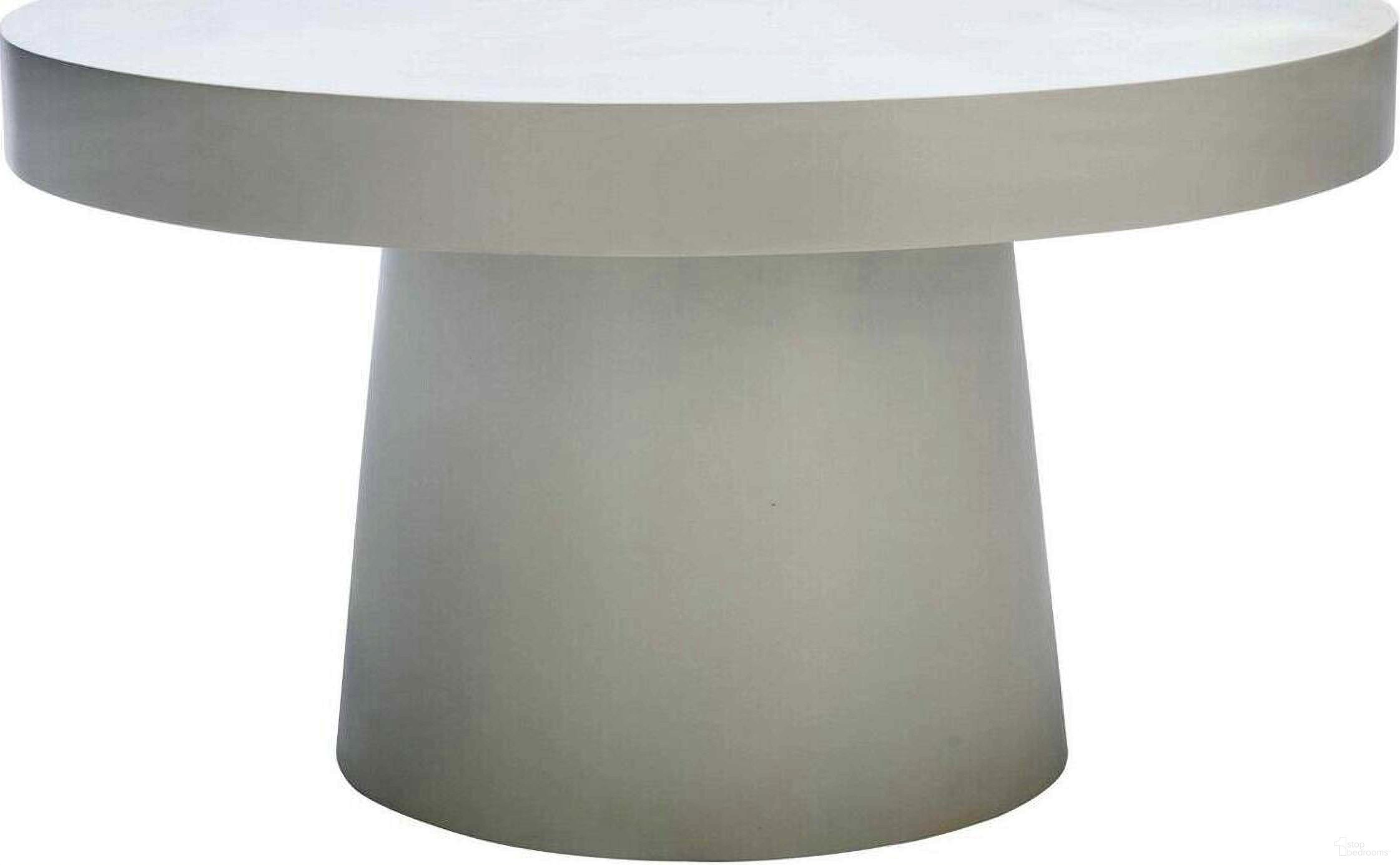 The appearance of Jaria Paper Mache Coffee Table in White COF3000A designed by Safavieh in the modern / contemporary interior design. This white piece of furniture  was selected by 1StopBedrooms from Jaria Collection to add a touch of cosiness and style into your home. Sku: COF3000A. Material: Concrete.