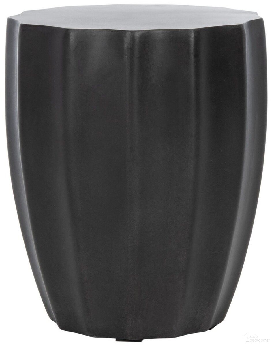The appearance of Jaslyn Indoor-Outdoor Modern Concrete Round 17.7 Inch Height Accent Table in Black designed by Safavieh in the modern / contemporary interior design. This black piece of furniture was selected by 1StopBedrooms from Jaslyn Collection to add a touch of cosiness and style into your home. Sku: VNN1010C. Table Top Shape: Round. Material: Concrete.