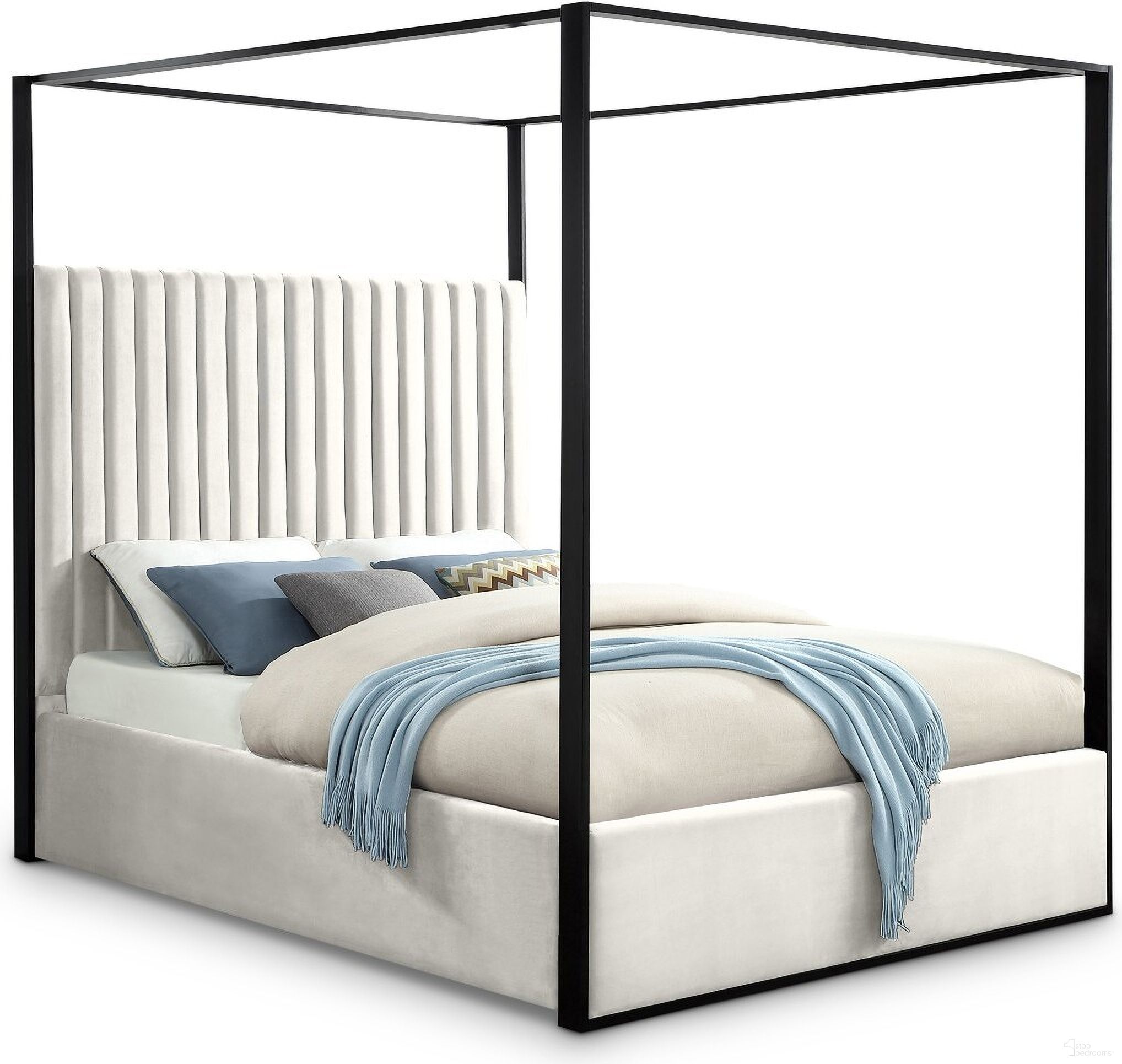 The appearance of Jax Velvet Queen Bed In Cream designed by Meridian in the modern / contemporary interior design. This cream velvet piece of furniture was selected by 1StopBedrooms from Jax Collection to add a touch of cosiness and style into your home. Sku: JaxCream-Q Box 1/2 (HB/Slats);JaxCream-Q Box 2/2 (FB/Rails/Metal Bar/Hardware/Legs/9 Vertical Rods). Bed Type: Canopy Bed. Bed Size: Queen. Material: Velvet.